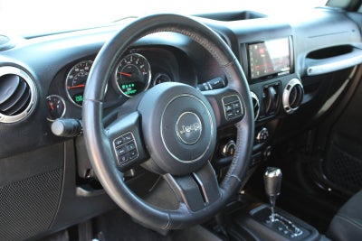 2018 Jeep Wrangler JK Sahara