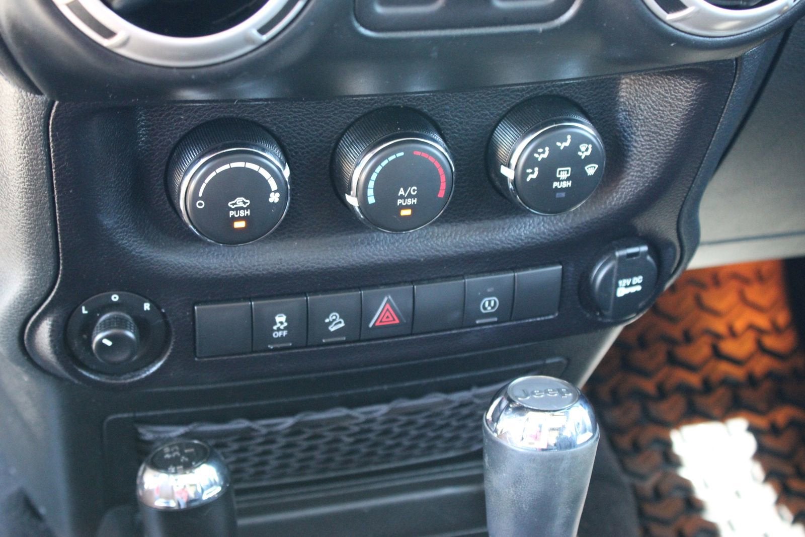 2018 Jeep Wrangler JK Sahara