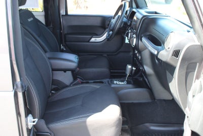 2018 Jeep Wrangler JK Sahara