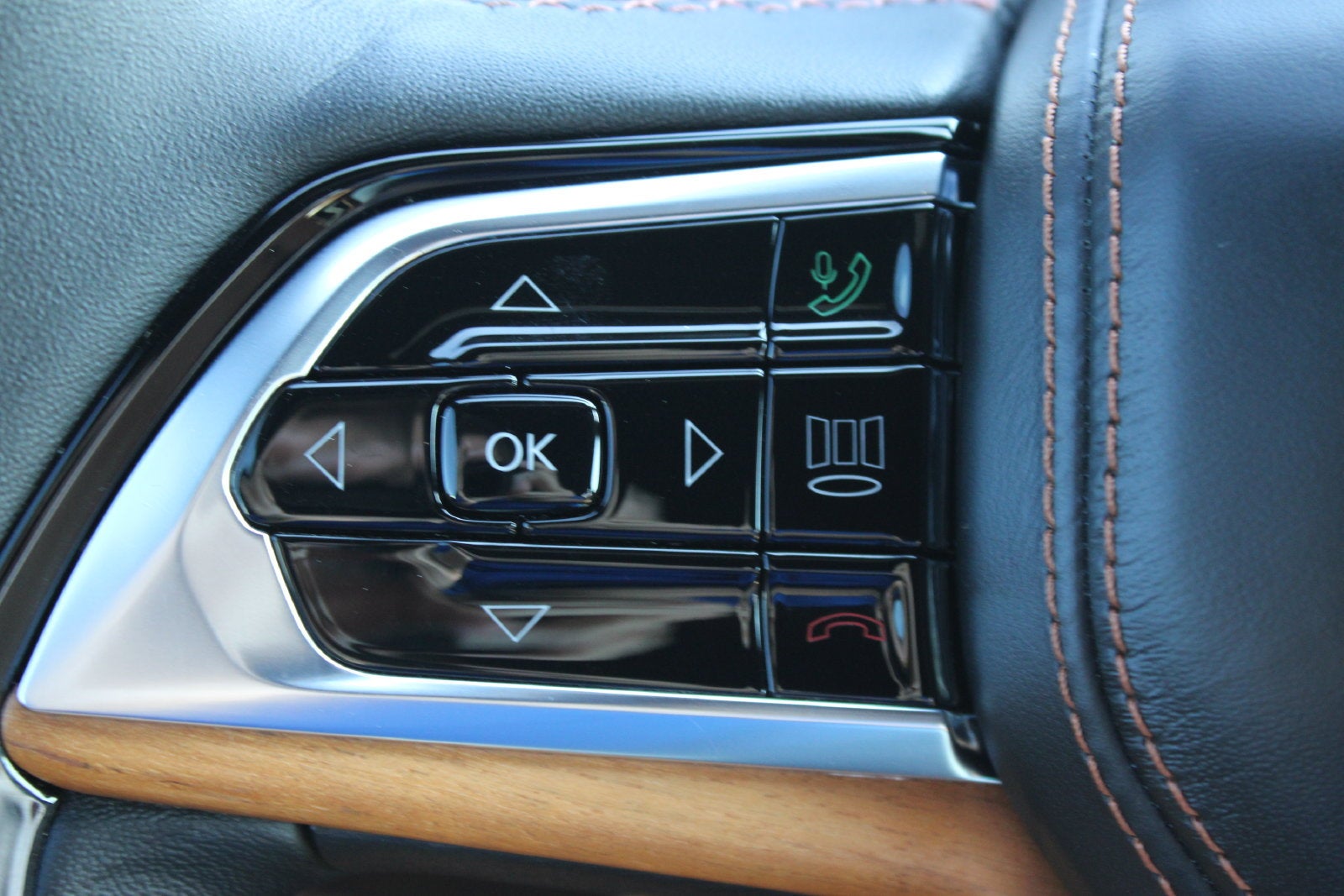 2024 Jeep Grand Cherokee 4xe Summit Reserve