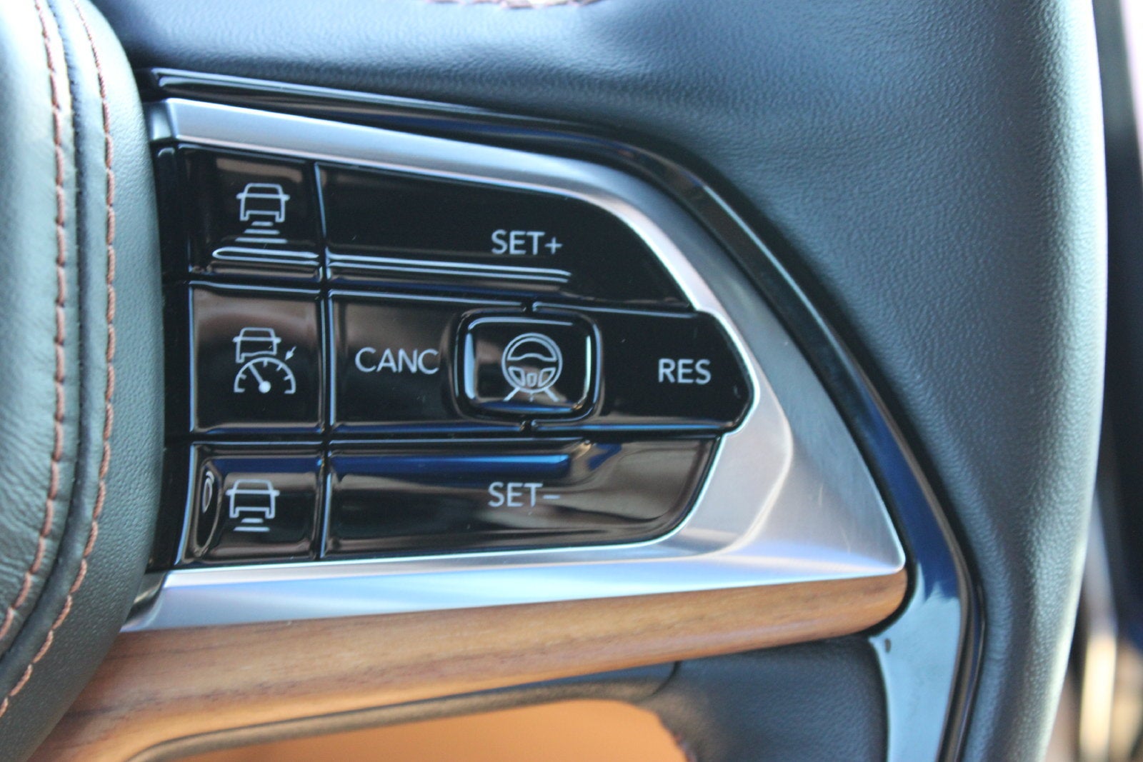 2024 Jeep Grand Cherokee 4xe Summit Reserve