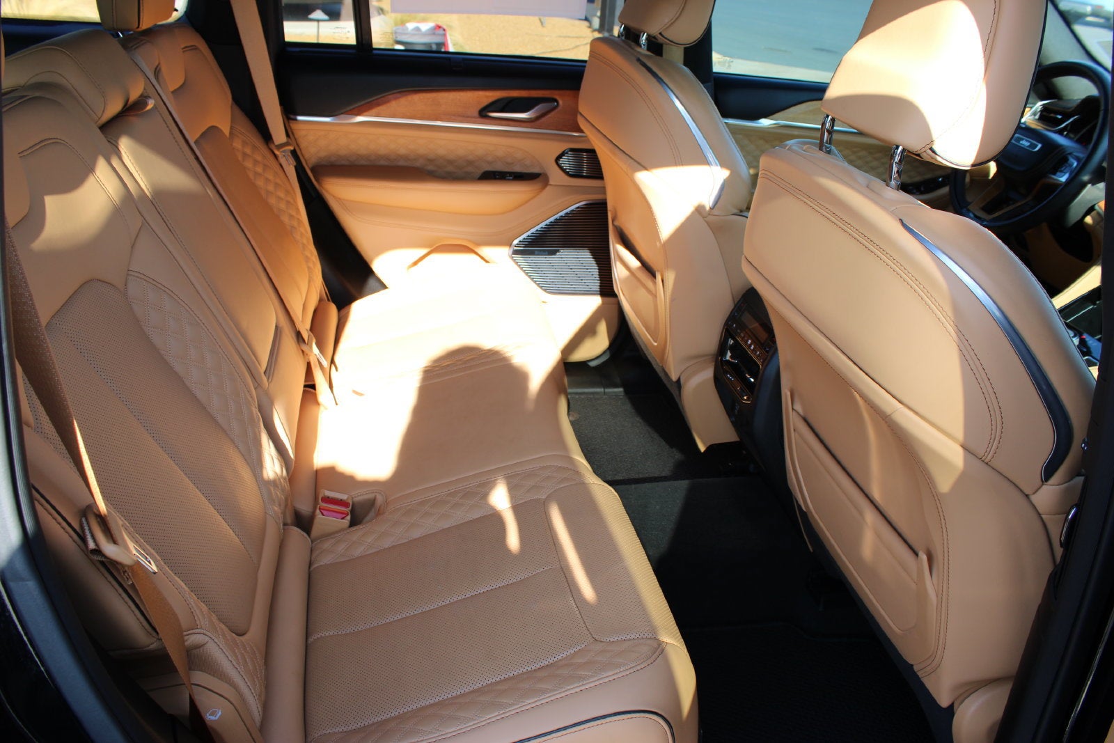 2024 Jeep Grand Cherokee 4xe Summit Reserve