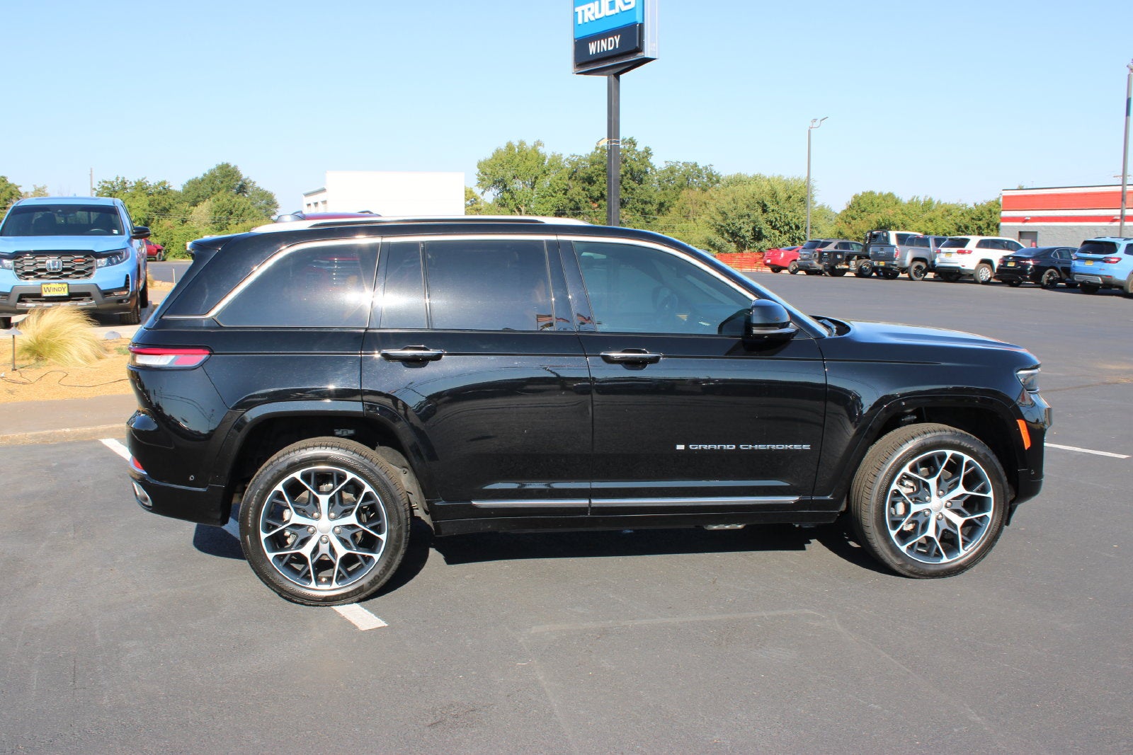 2024 Jeep Grand Cherokee 4xe Summit Reserve