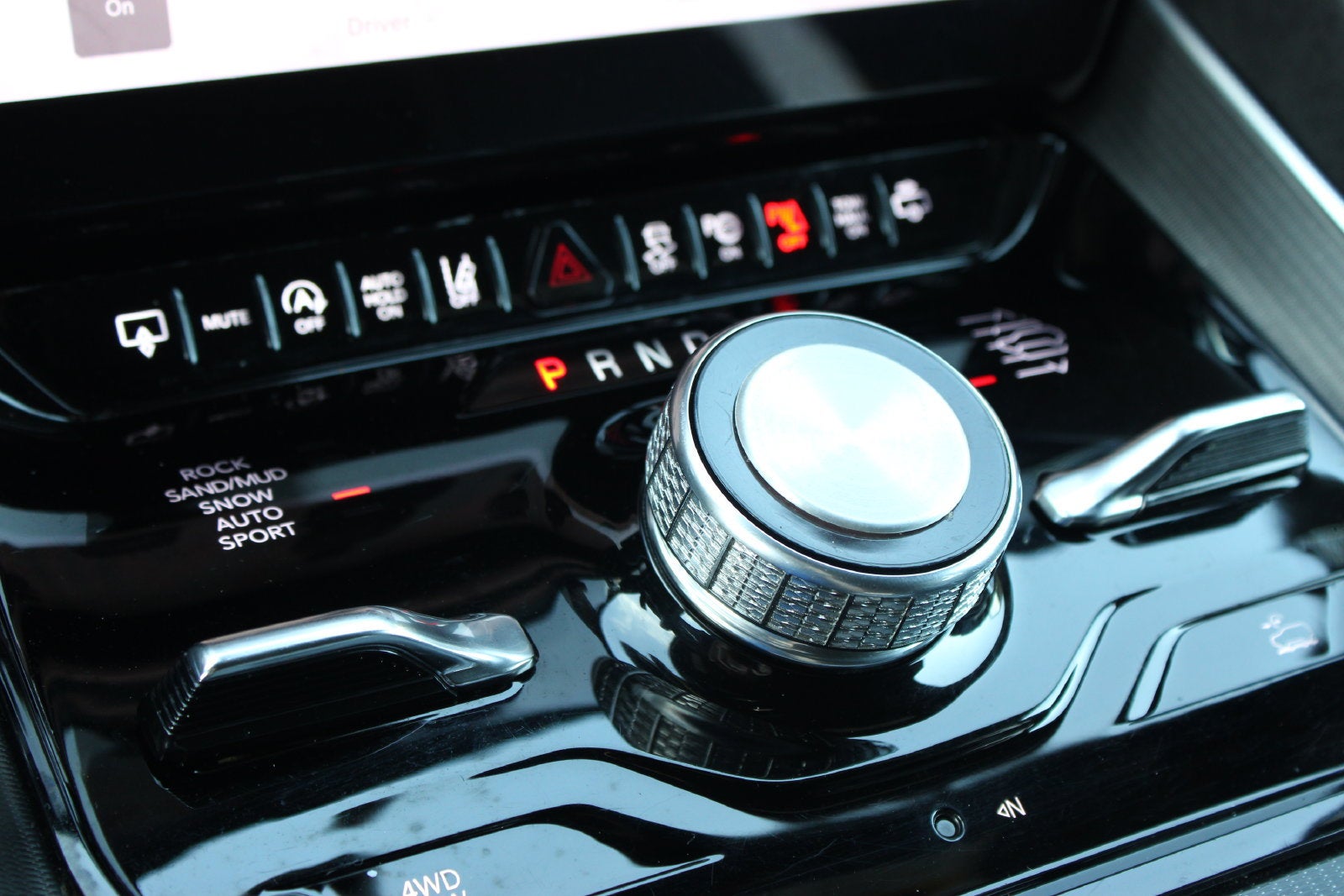 2024 Jeep Grand Wagoneer Series II Obsidian