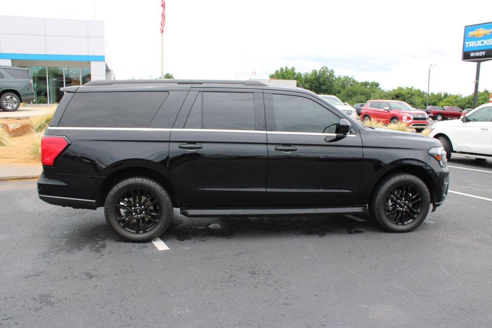 2024 Ford Expedition Max XLT