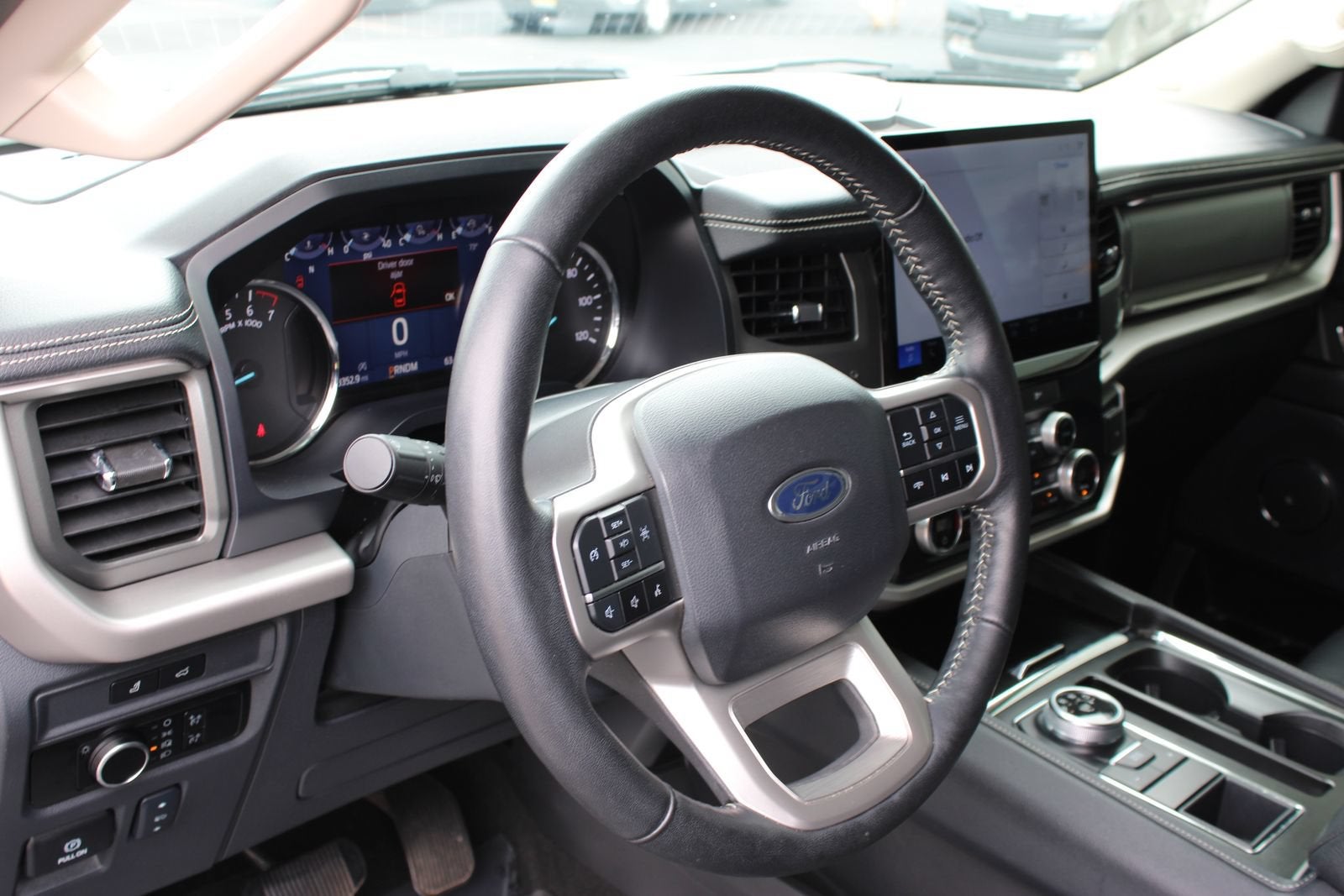 2024 Ford Expedition Max XLT