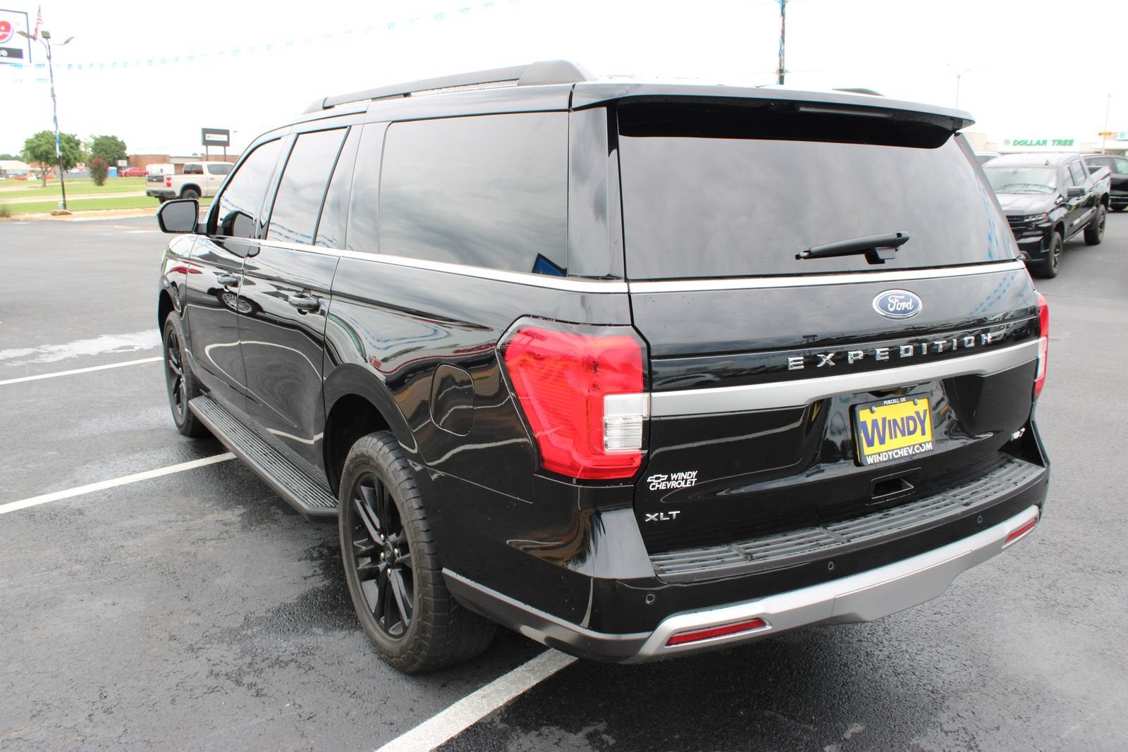 2024 Ford Expedition Max XLT