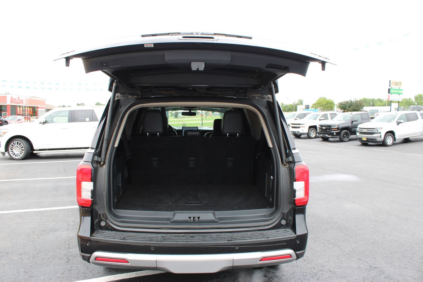 2024 Ford Expedition Max XLT