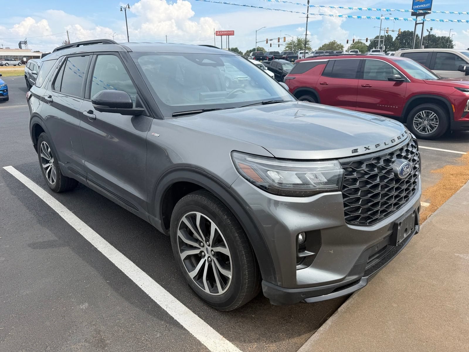 2025 Ford Explorer ST-Line