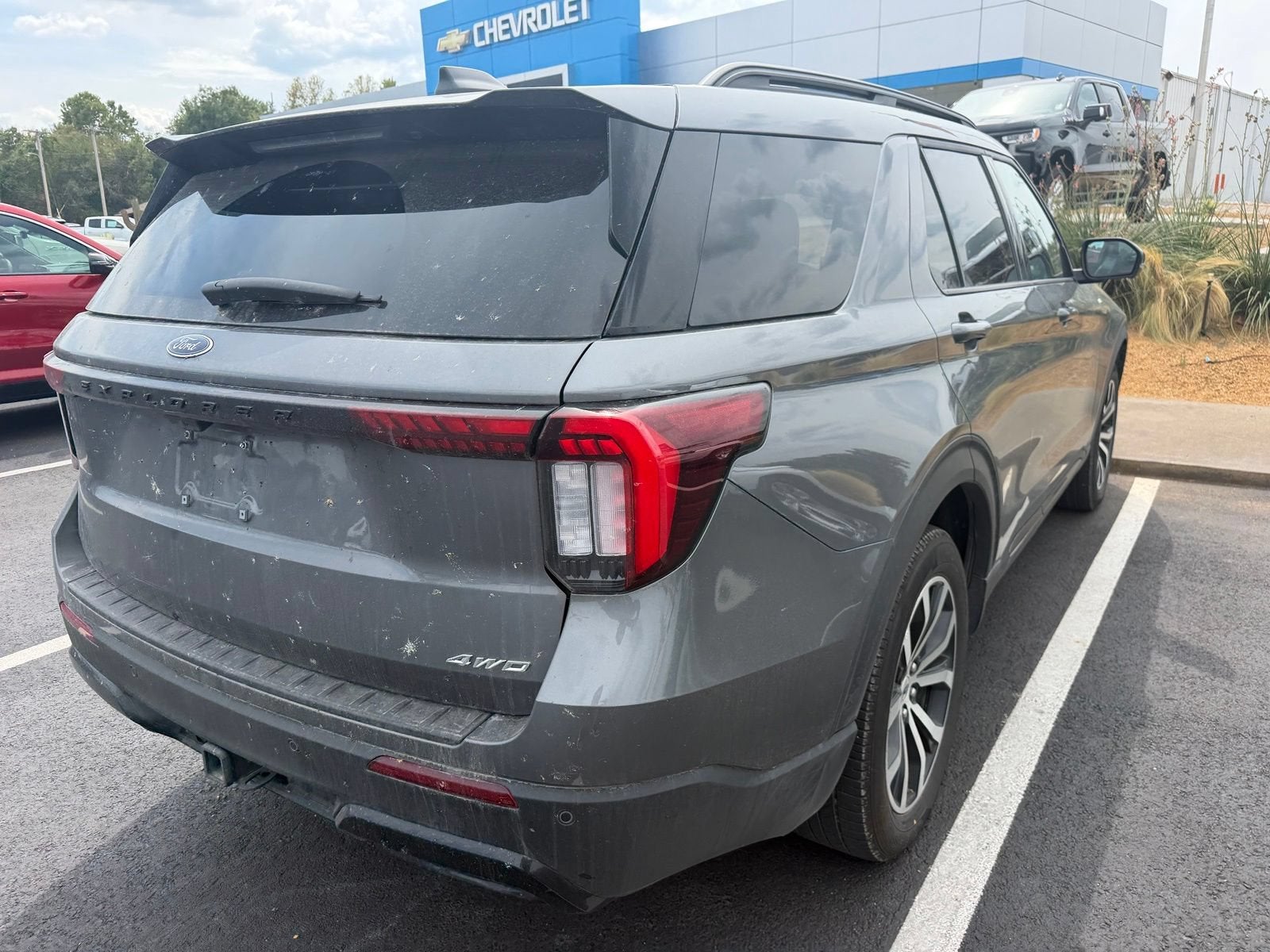 2025 Ford Explorer ST-Line