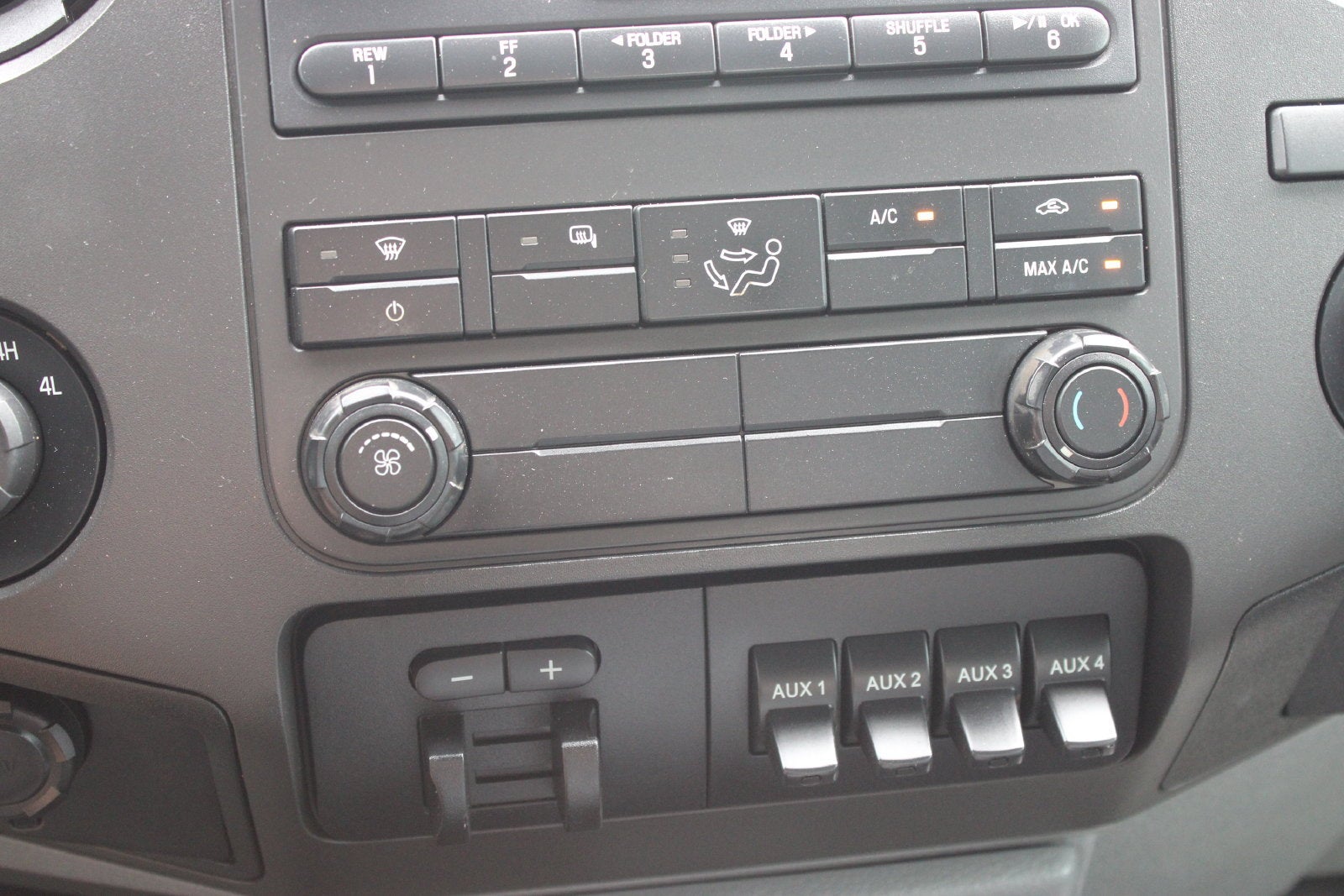 2012 Ford Super Duty F-250 SRW XL