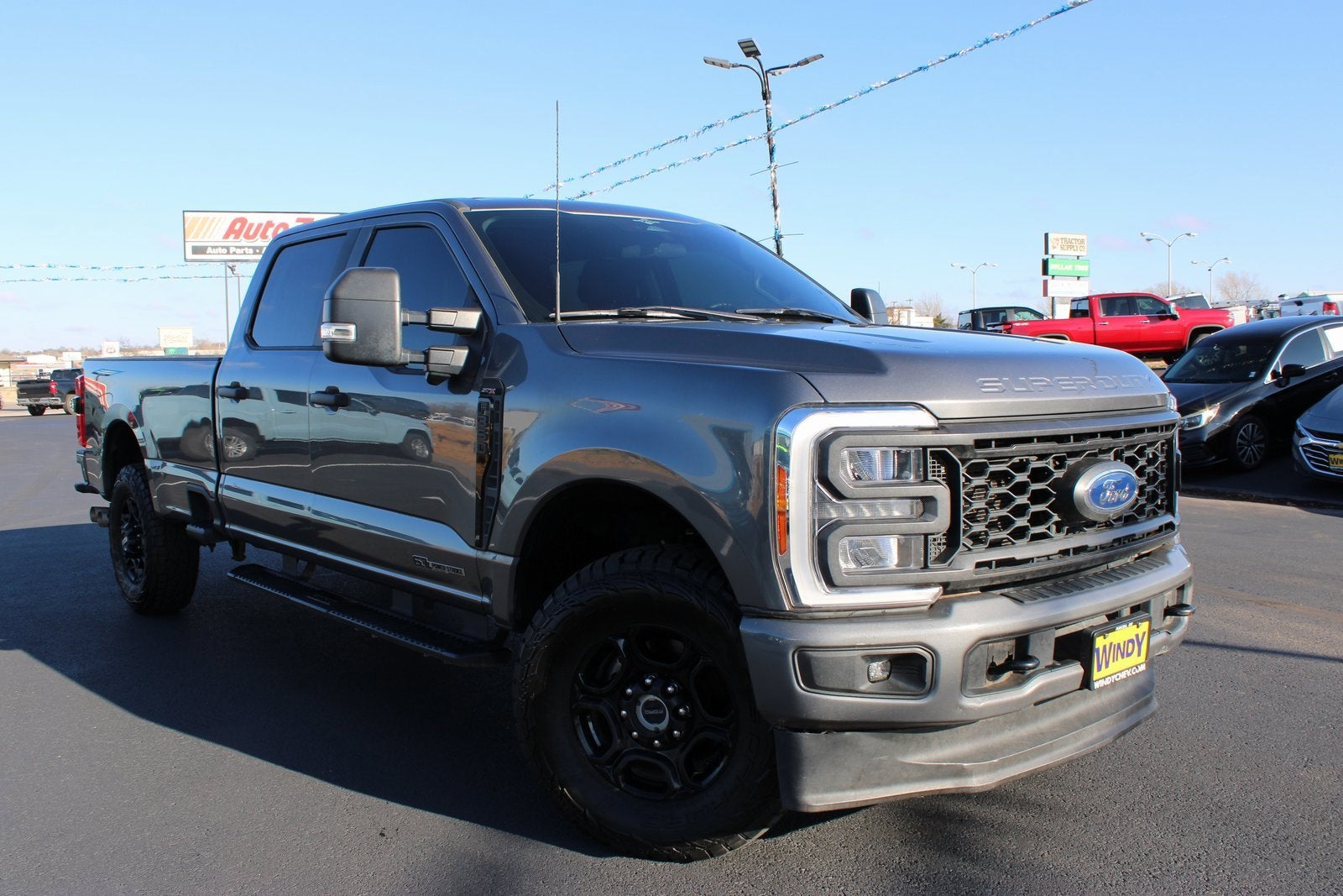 2023 Ford Super Duty F-350 SRW XL