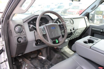 2014 Ford Super Duty F-350 SRW XL