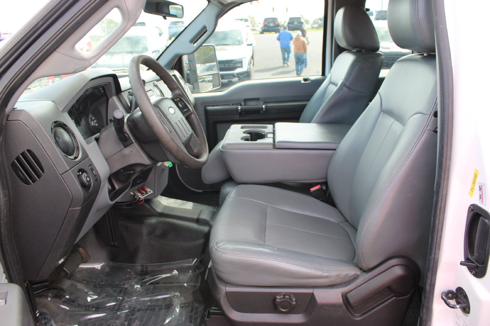 2014 Ford Super Duty F-350 SRW XL