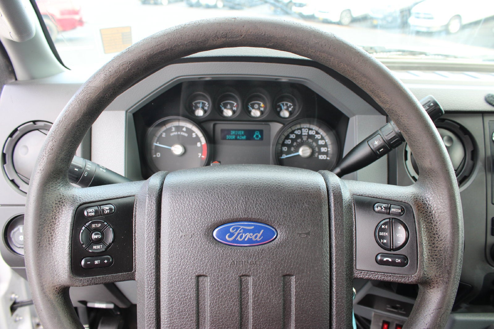 2014 Ford Super Duty F-350 SRW XL