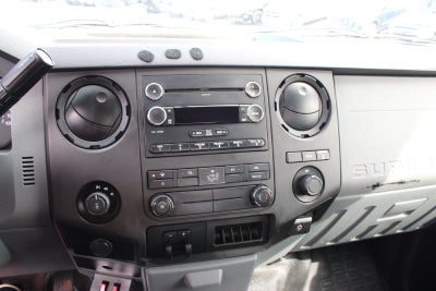 2014 Ford Super Duty F-350 SRW XL