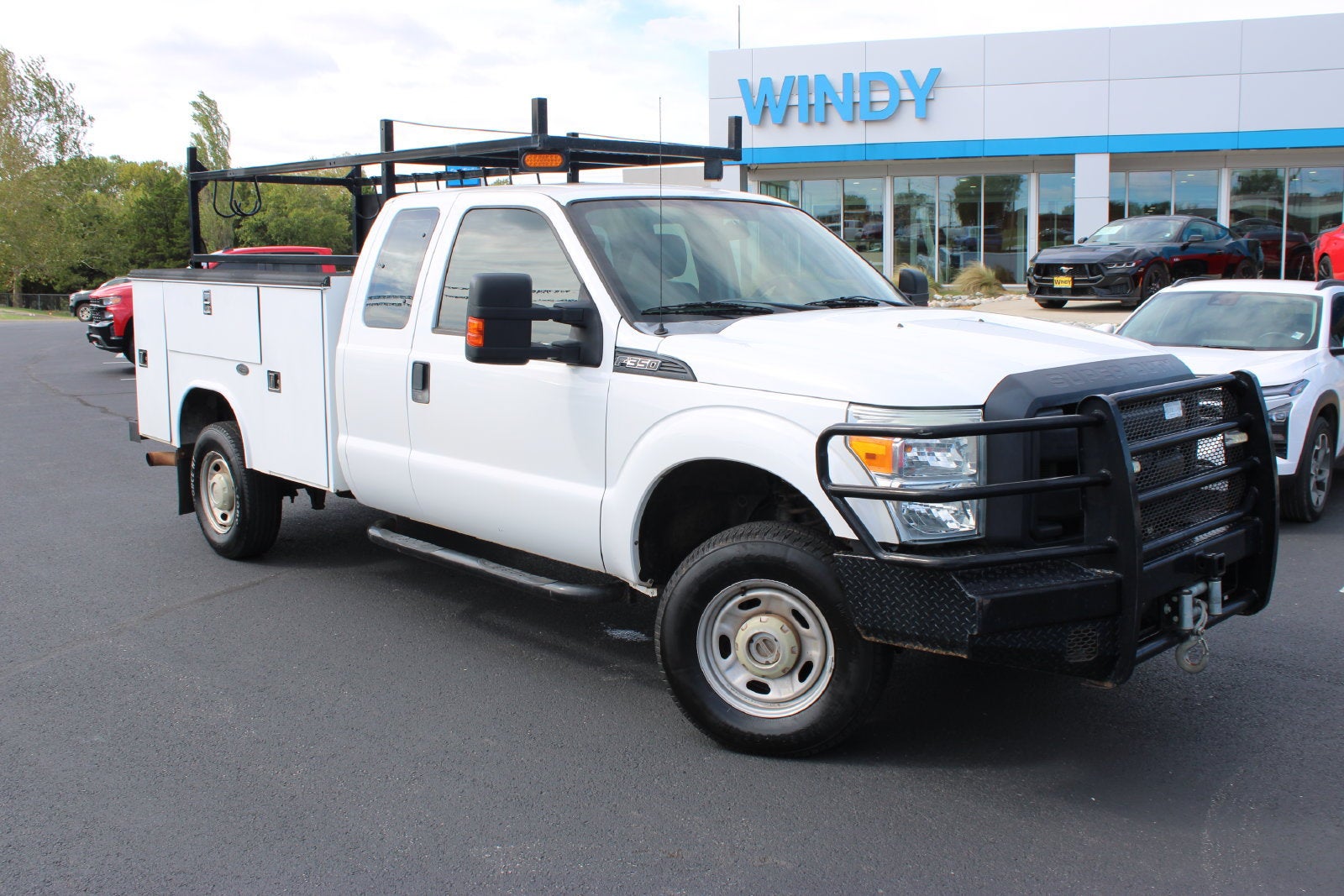 2014 Ford Super Duty F-350 SRW XL