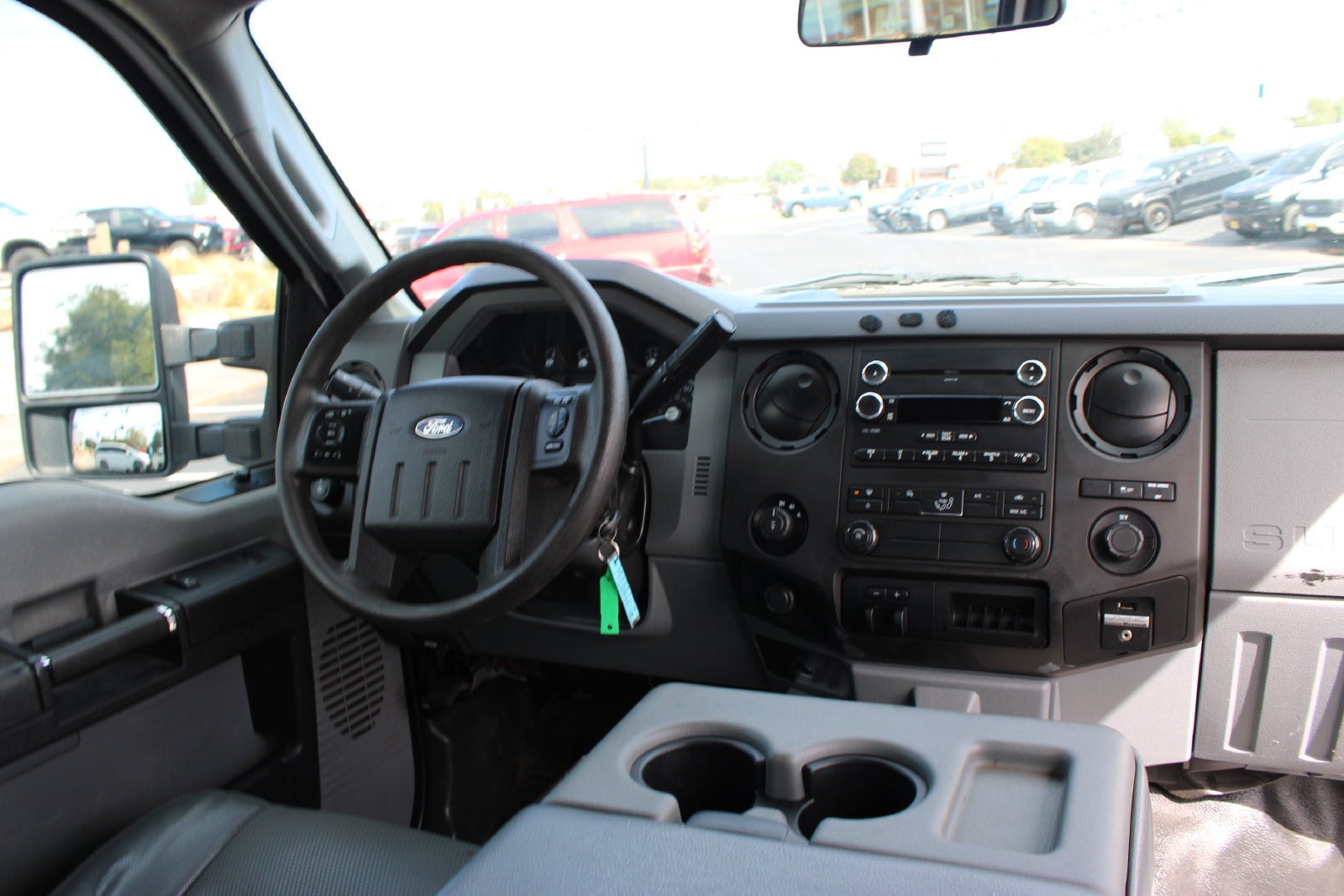 2014 Ford Super Duty F-350 SRW XL