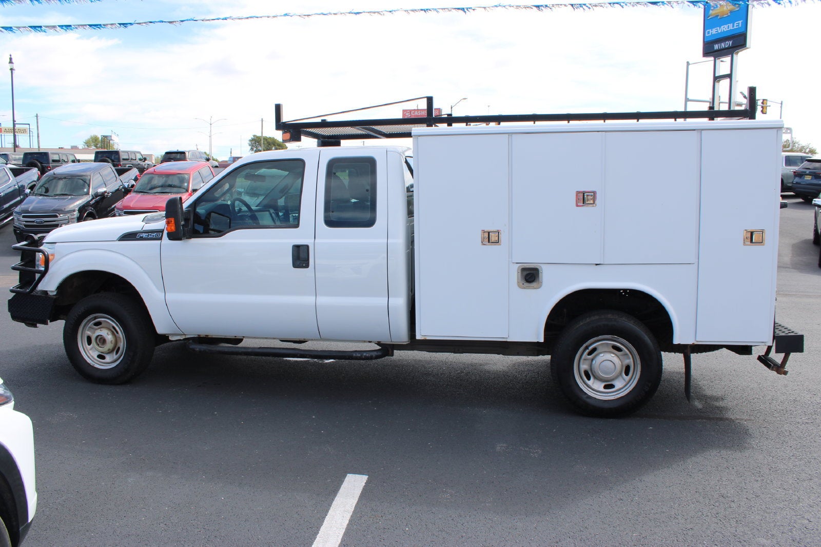 2014 Ford Super Duty F-350 SRW XL