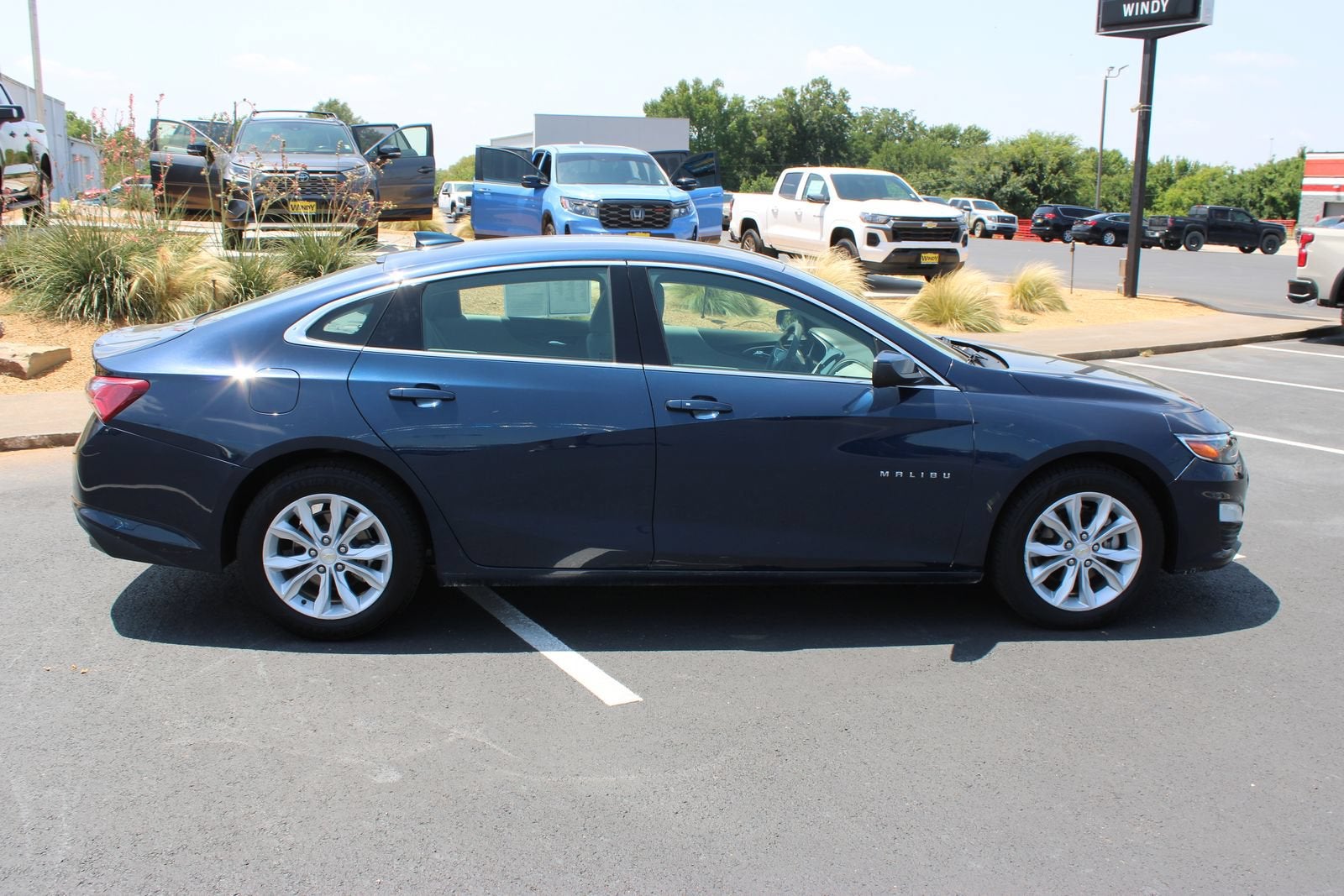 2022 Chevrolet Malibu LT