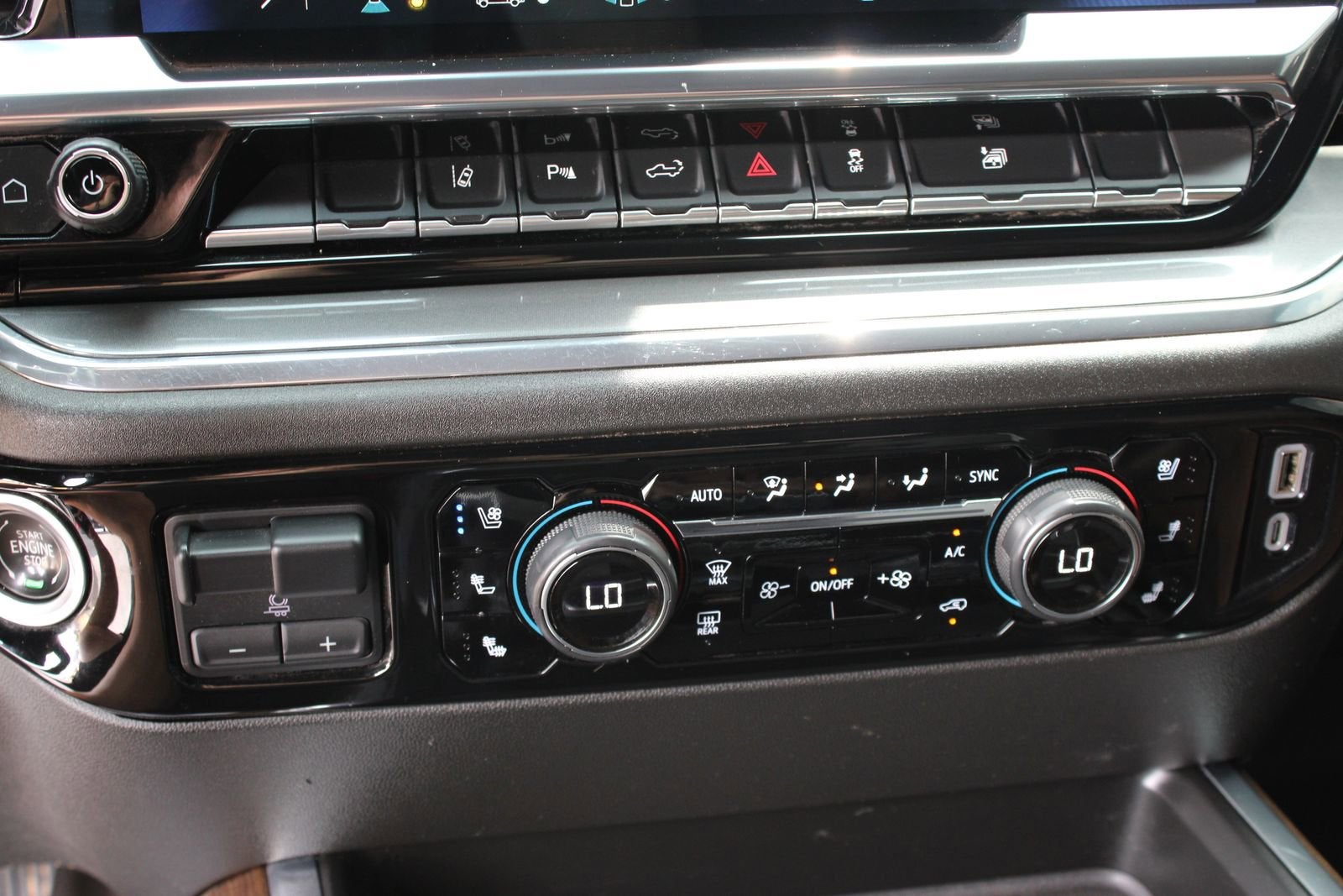 2024 Chevrolet Silverado 3500 HD High Country DRW