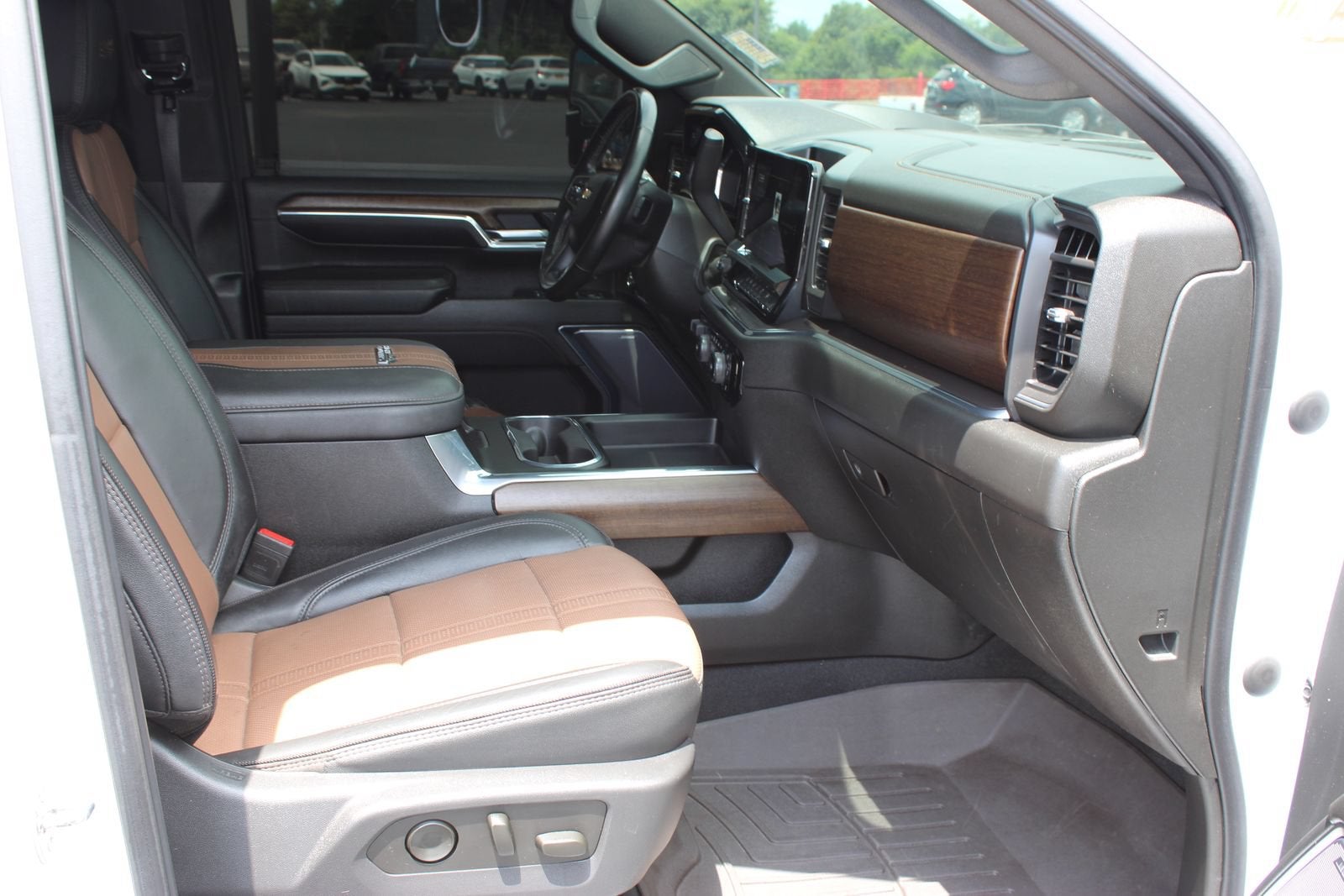 2024 Chevrolet Silverado 3500 HD High Country DRW