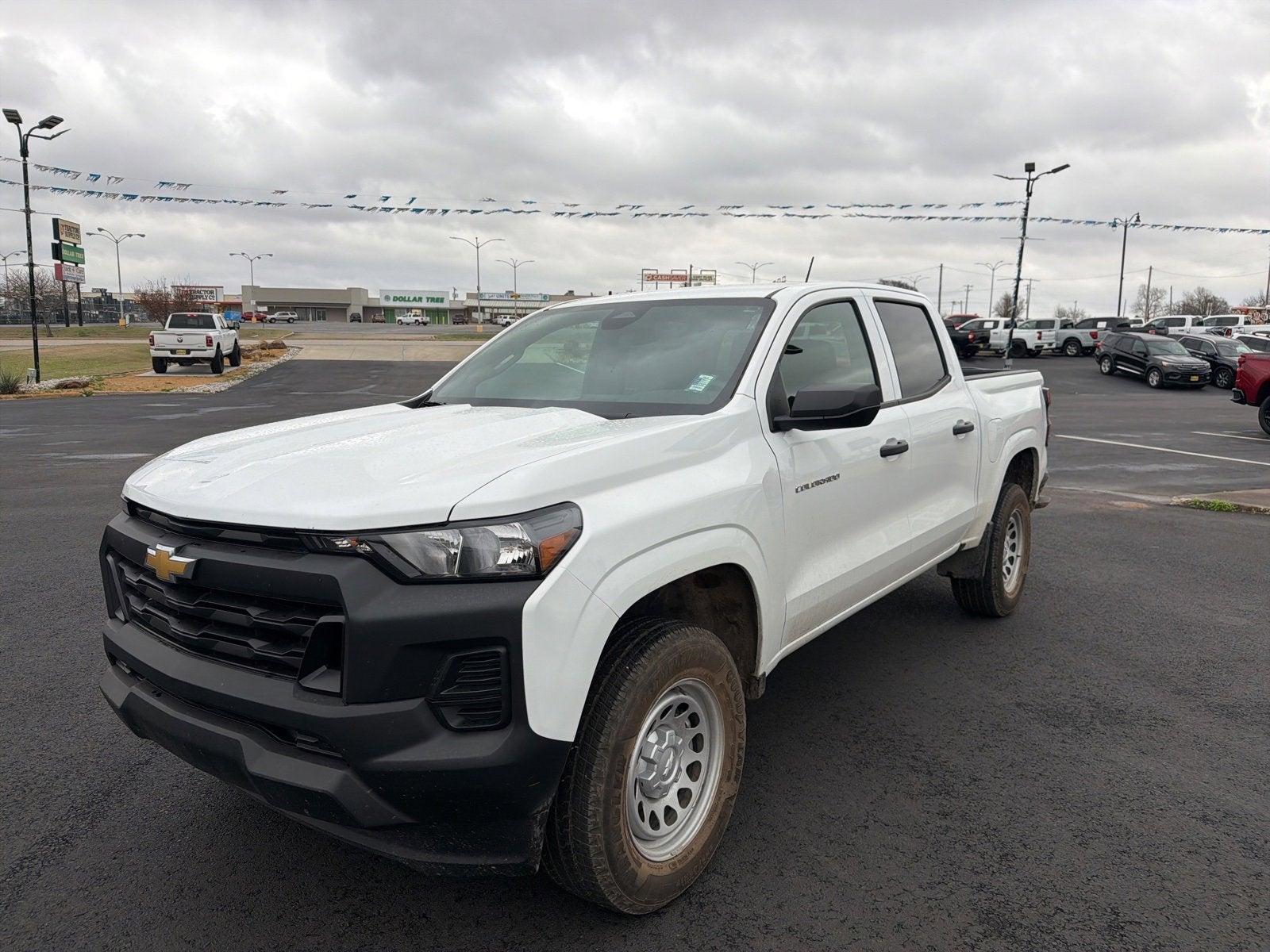 2024 Chevrolet Colorado WT
