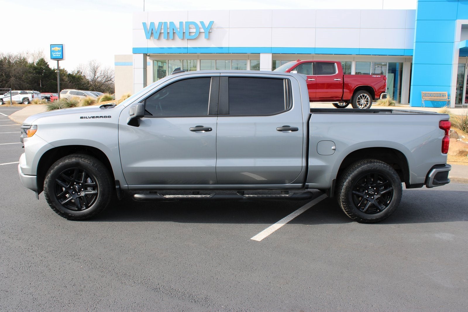 2024 Chevrolet Silverado 1500 Custom