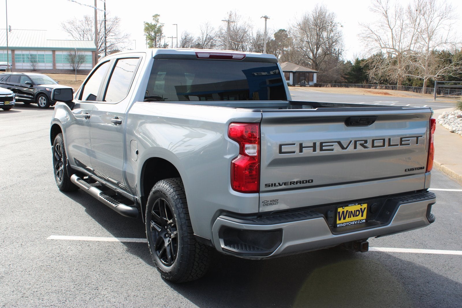 2024 Chevrolet Silverado 1500 Custom