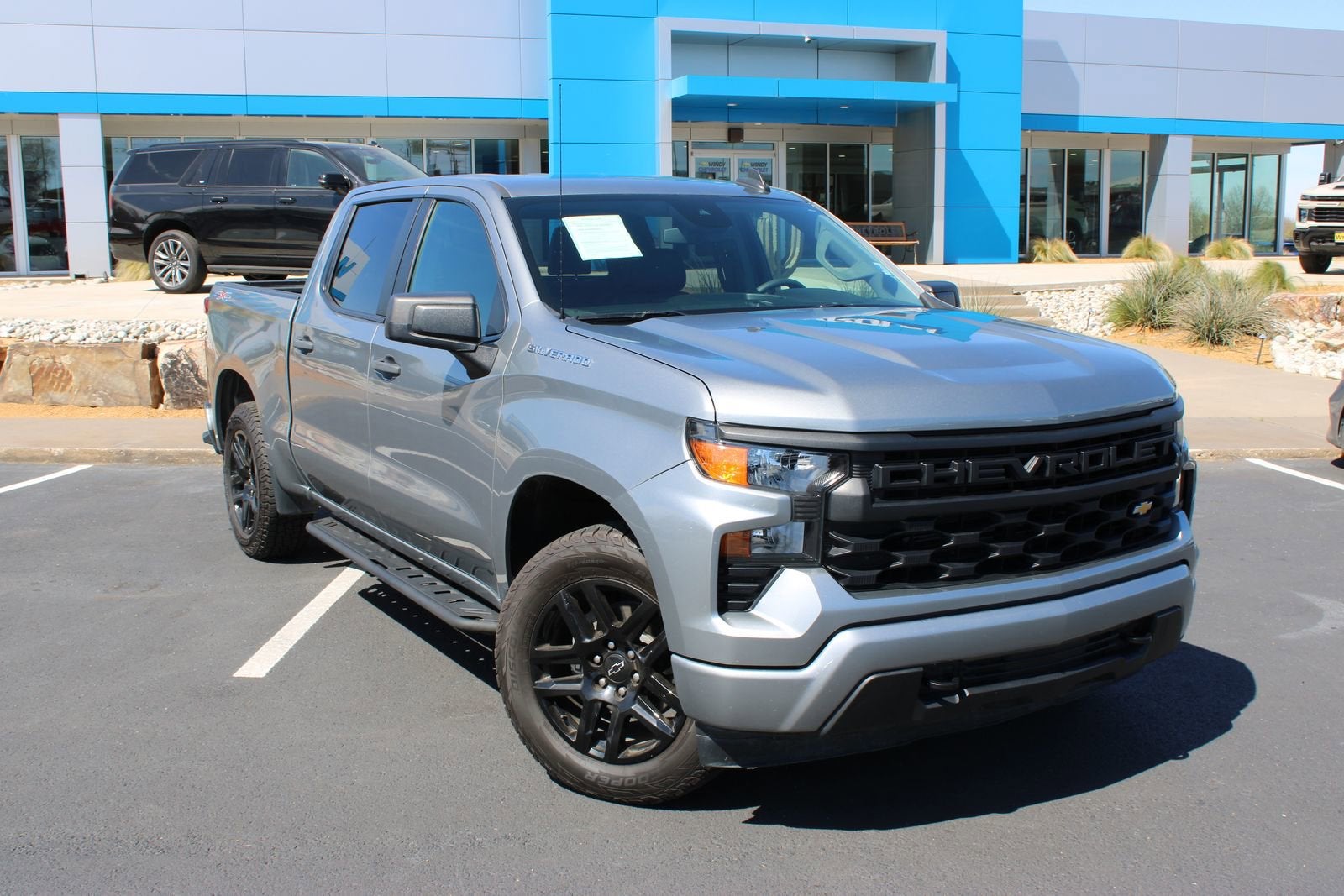 2023 Chevrolet Silverado 1500 Custom