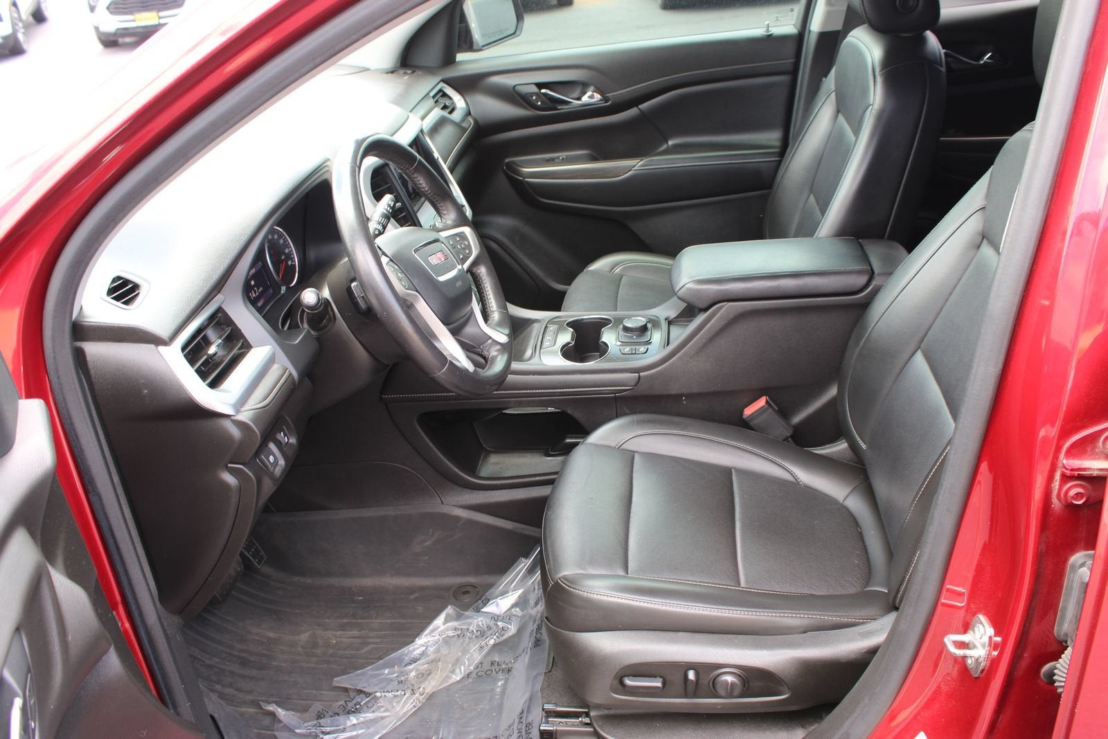 2021 GMC Acadia SLT