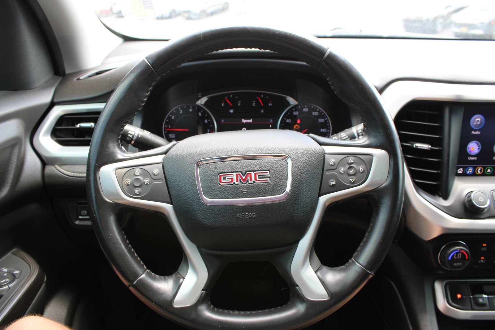 2021 GMC Acadia SLT