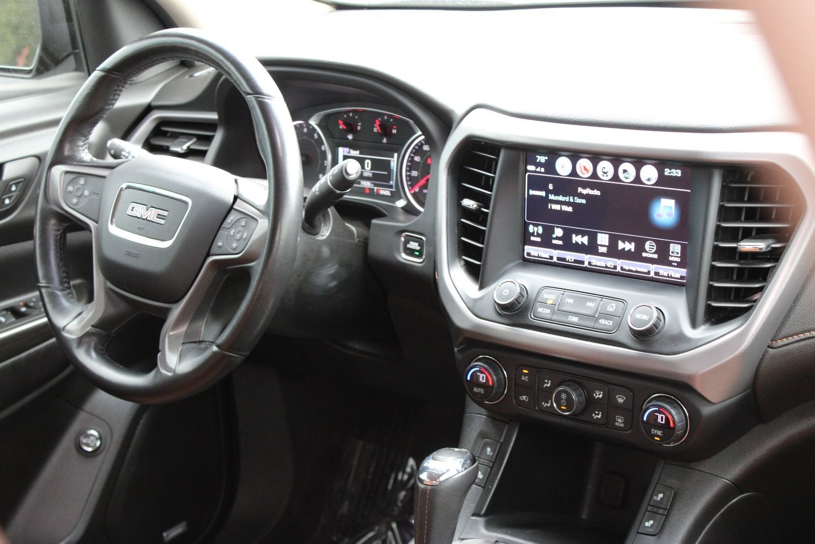 2019 GMC Acadia SLT