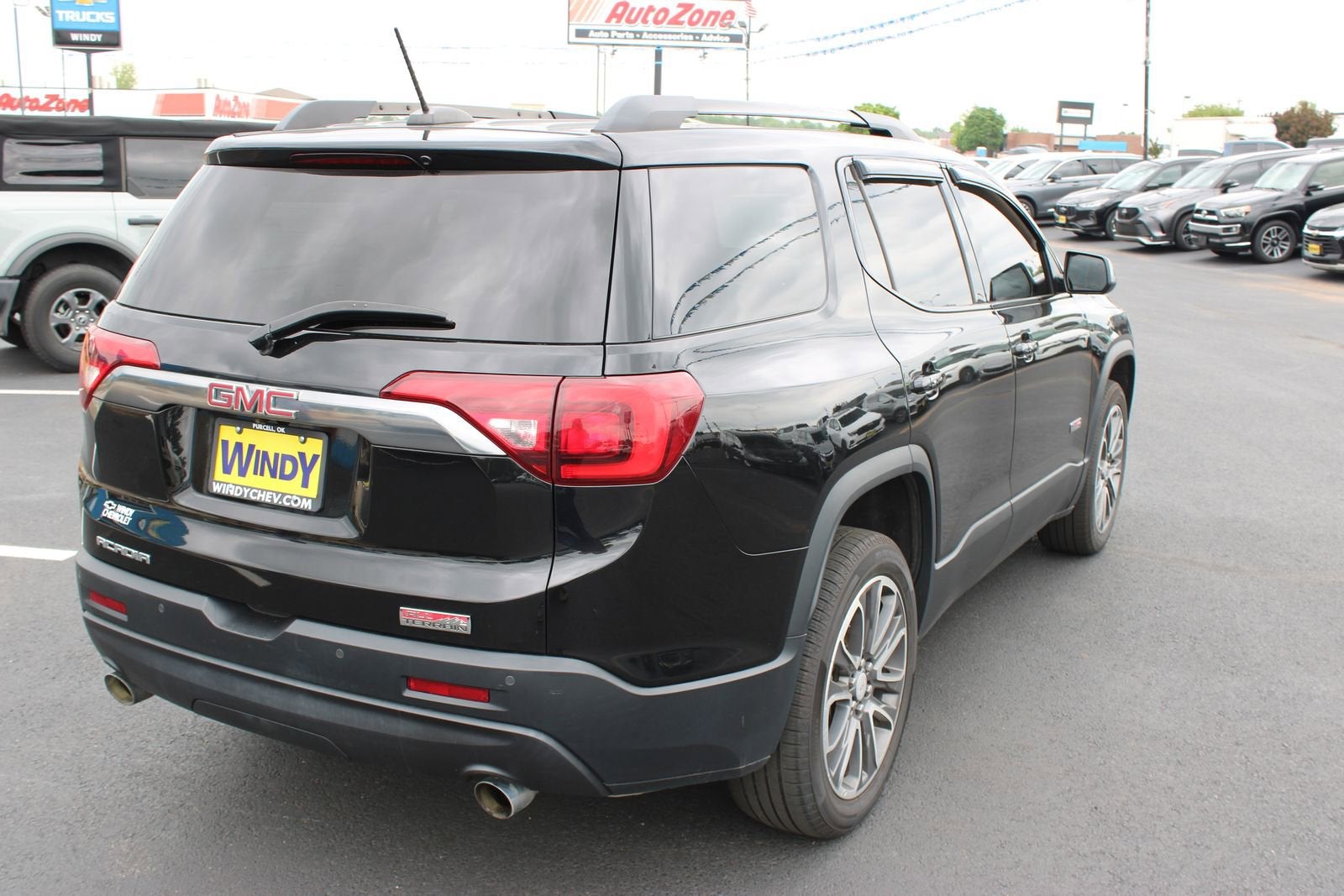 2019 GMC Acadia SLT