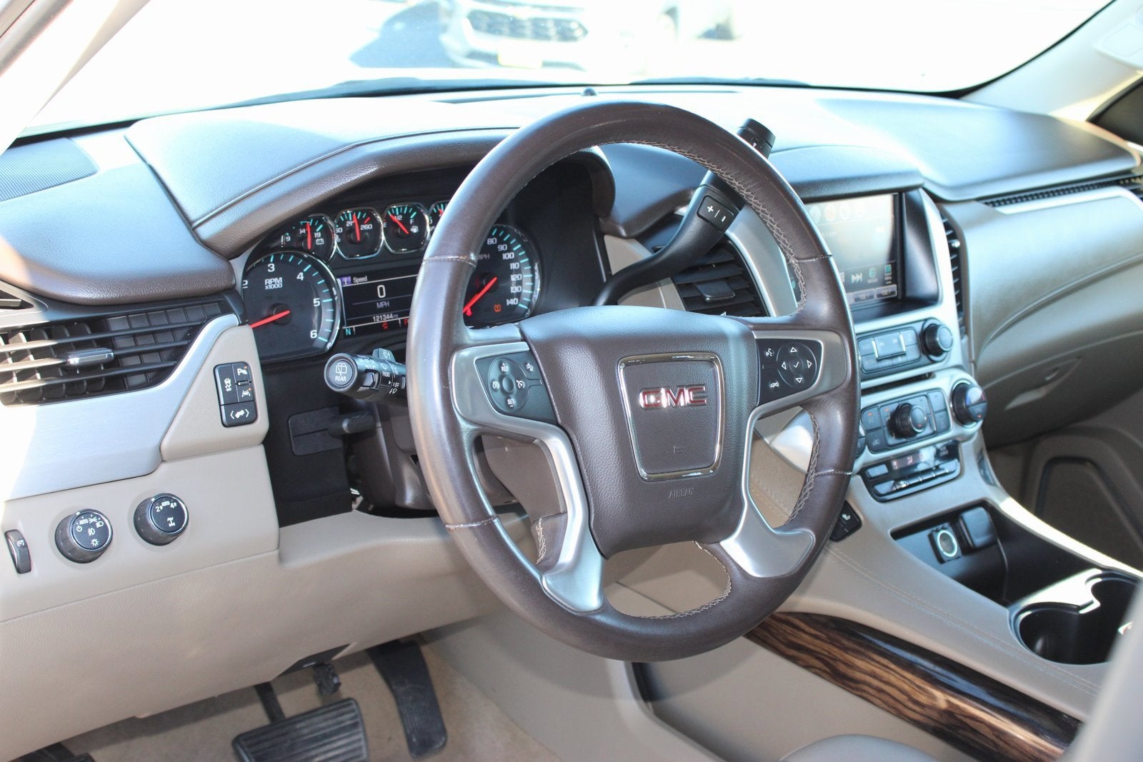 2018 GMC Yukon SLT Standard Edition