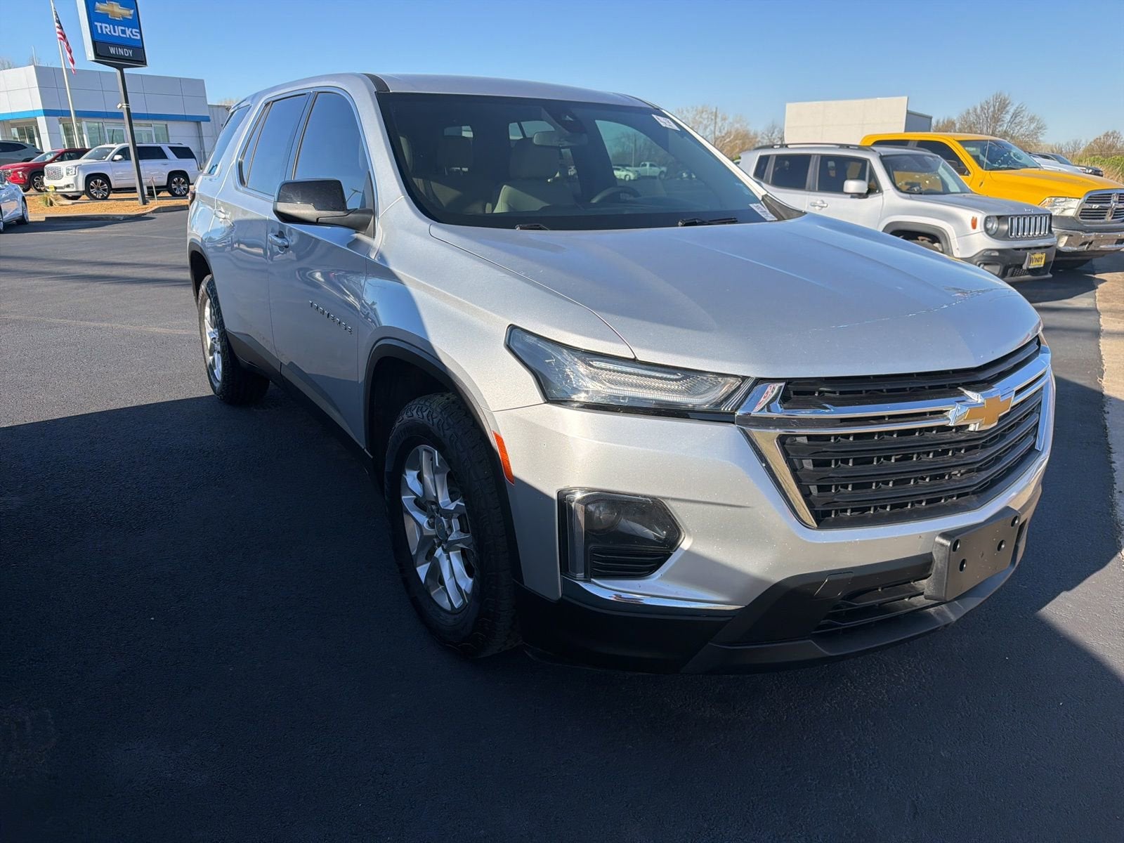 2022 Chevrolet Traverse LS