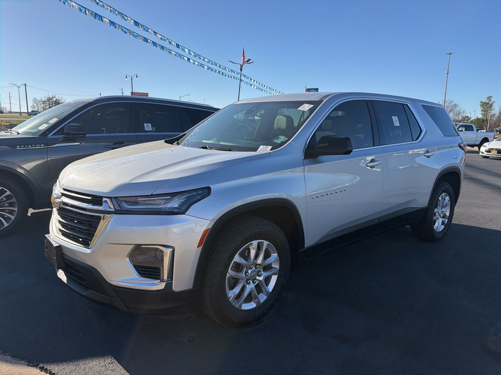 2022 Chevrolet Traverse LS