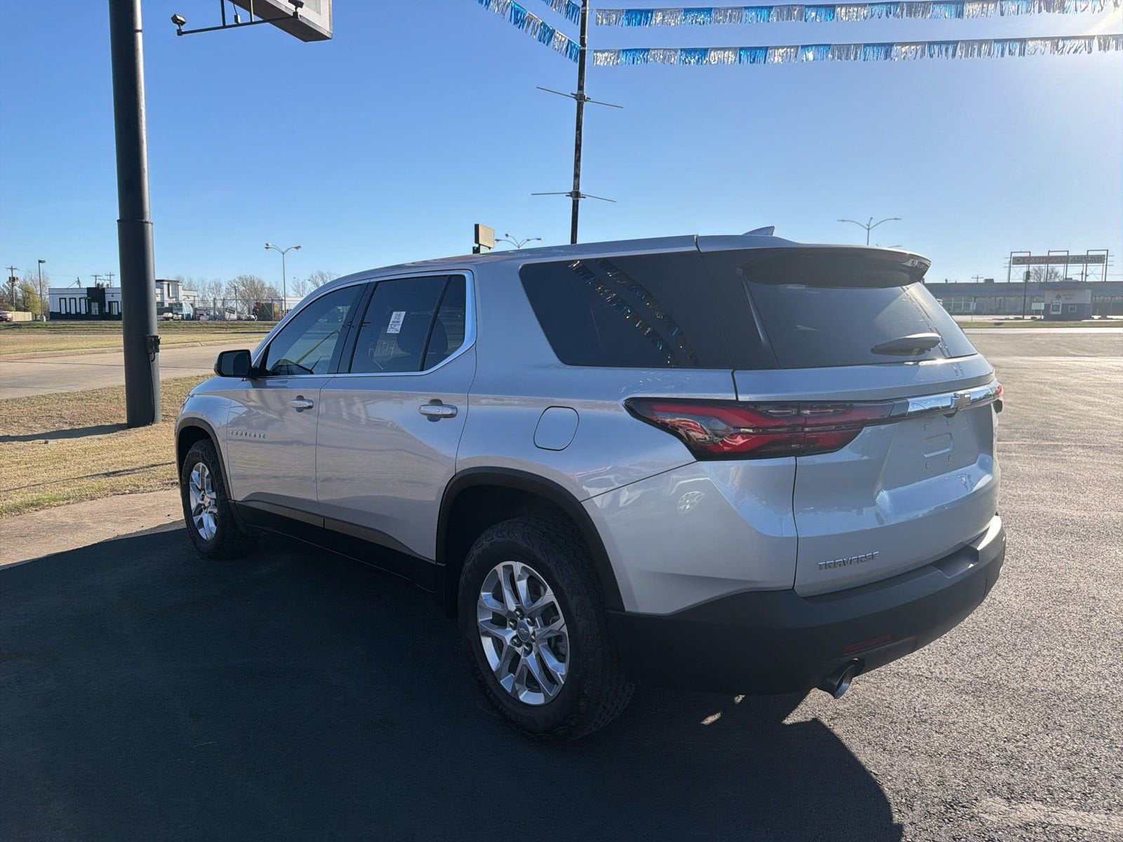2022 Chevrolet Traverse LS