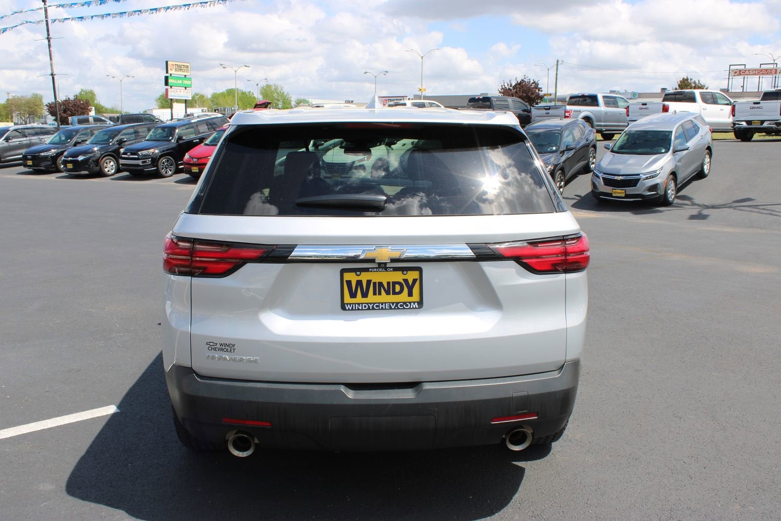 2022 Chevrolet Traverse LS