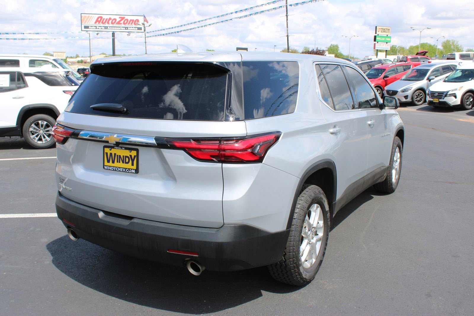 2022 Chevrolet Traverse LS