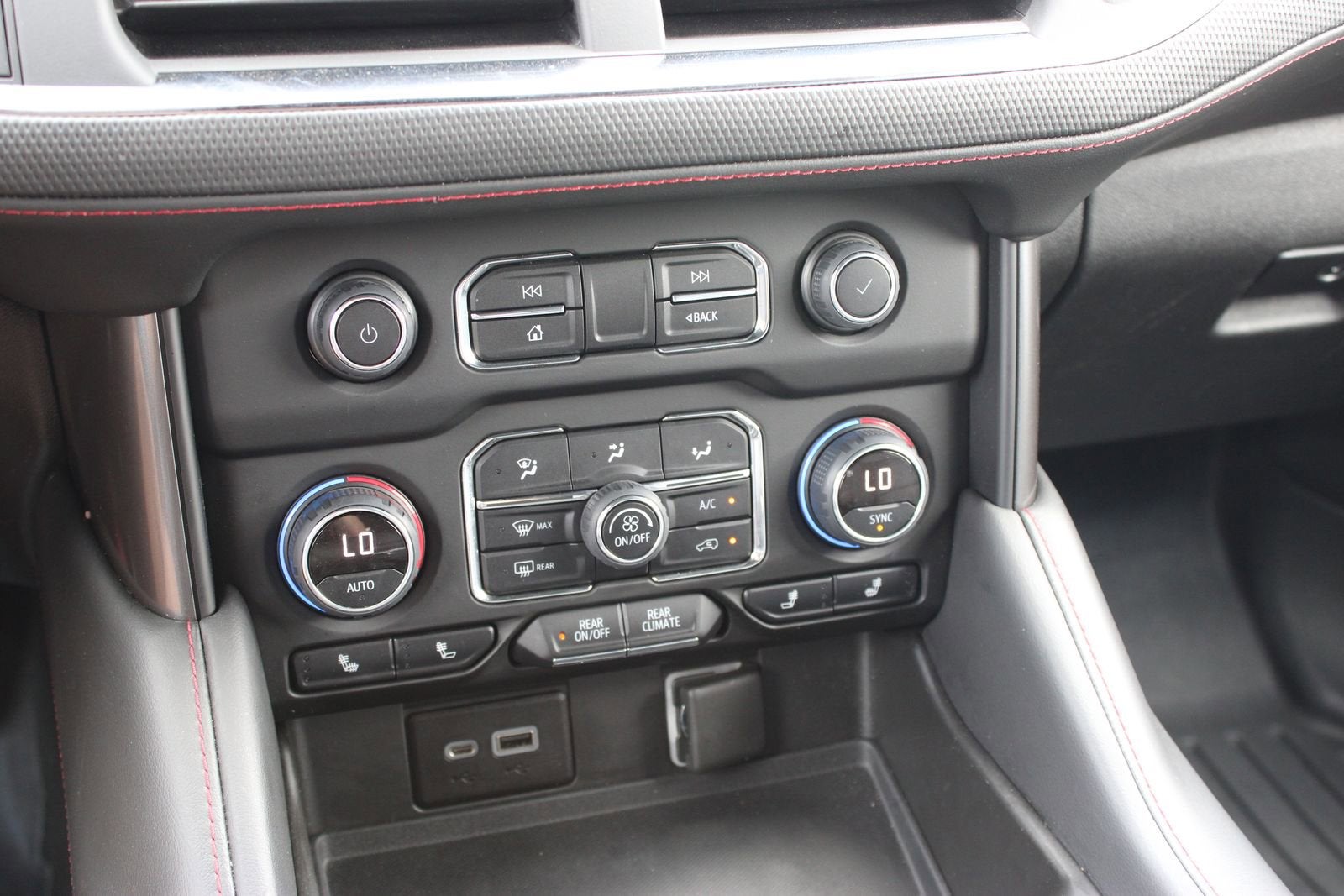 2022 Chevrolet Tahoe RST