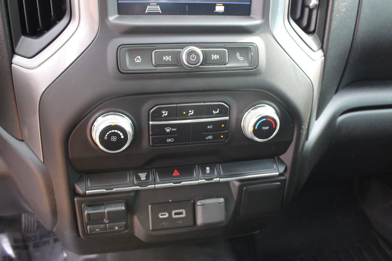 2023 GMC Sierra 3500 HD Pro
