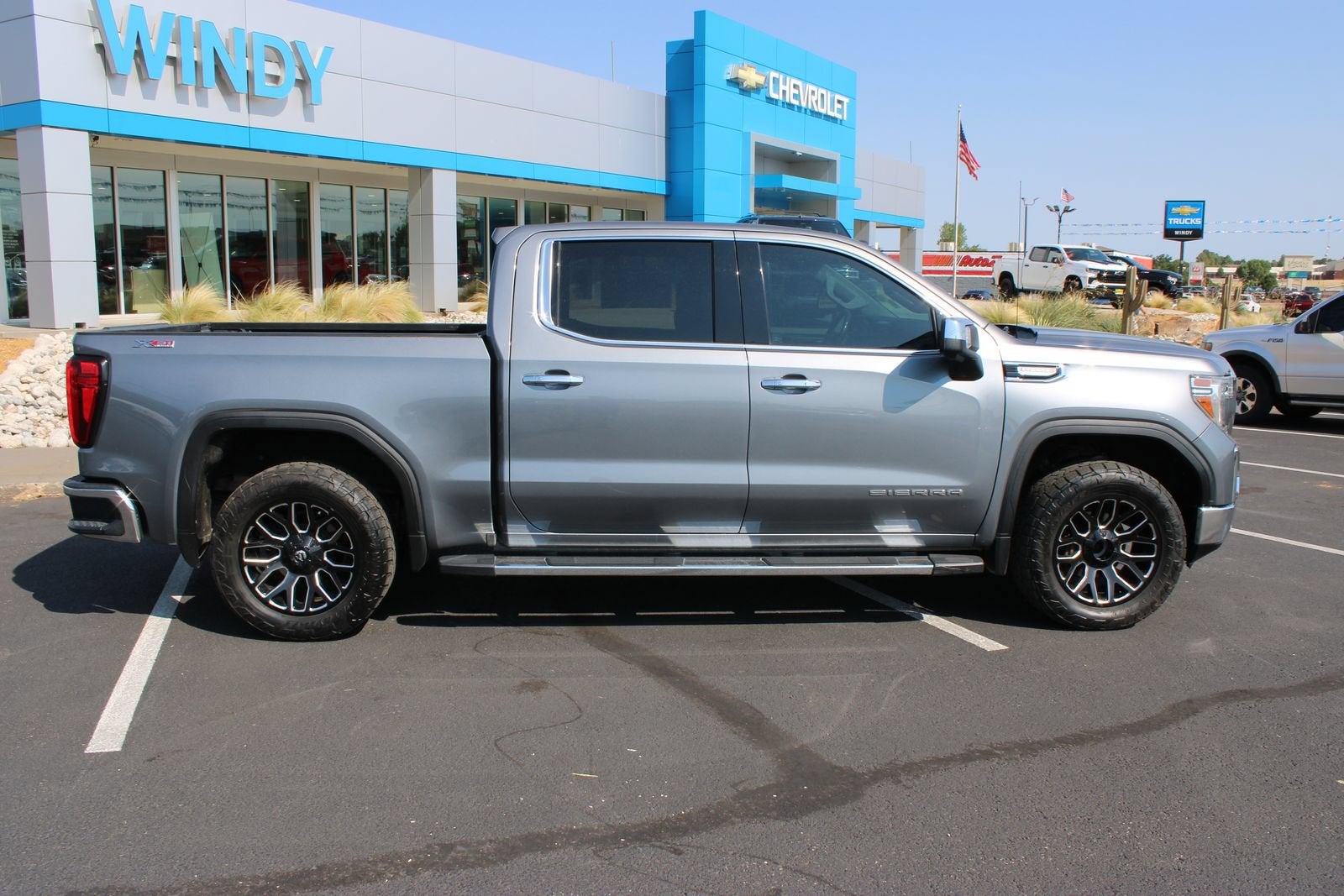 2019 GMC Sierra 1500 SLT