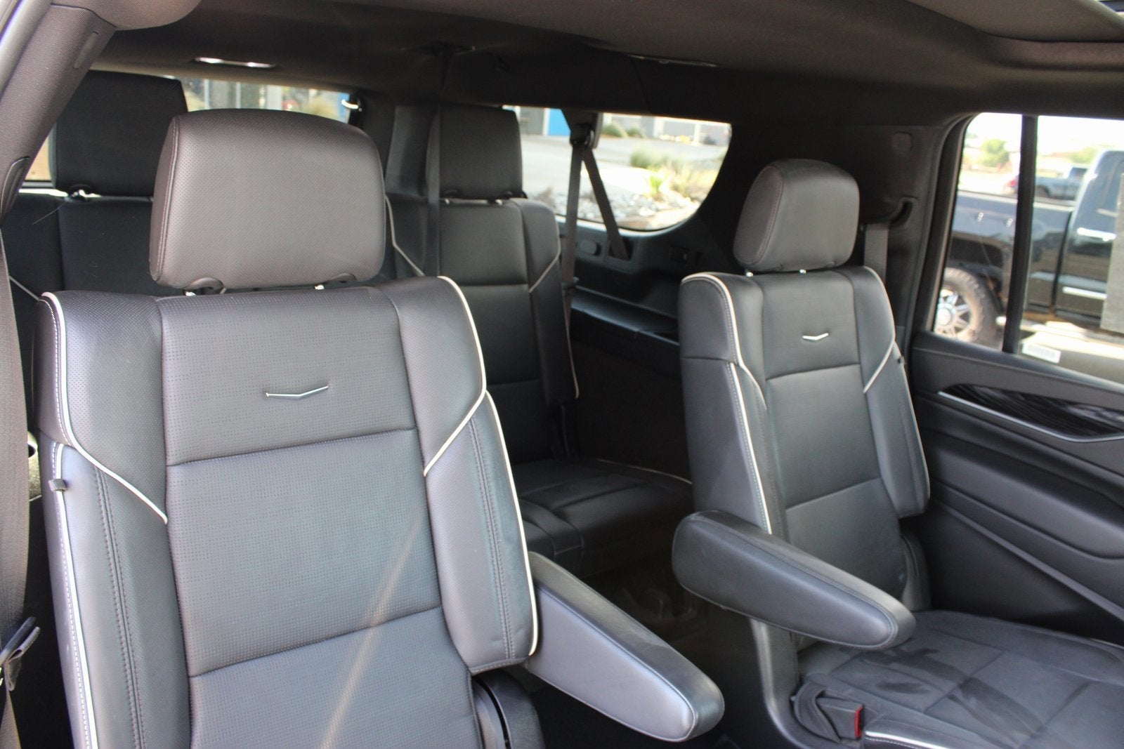 2023 Cadillac Escalade ESV Sport