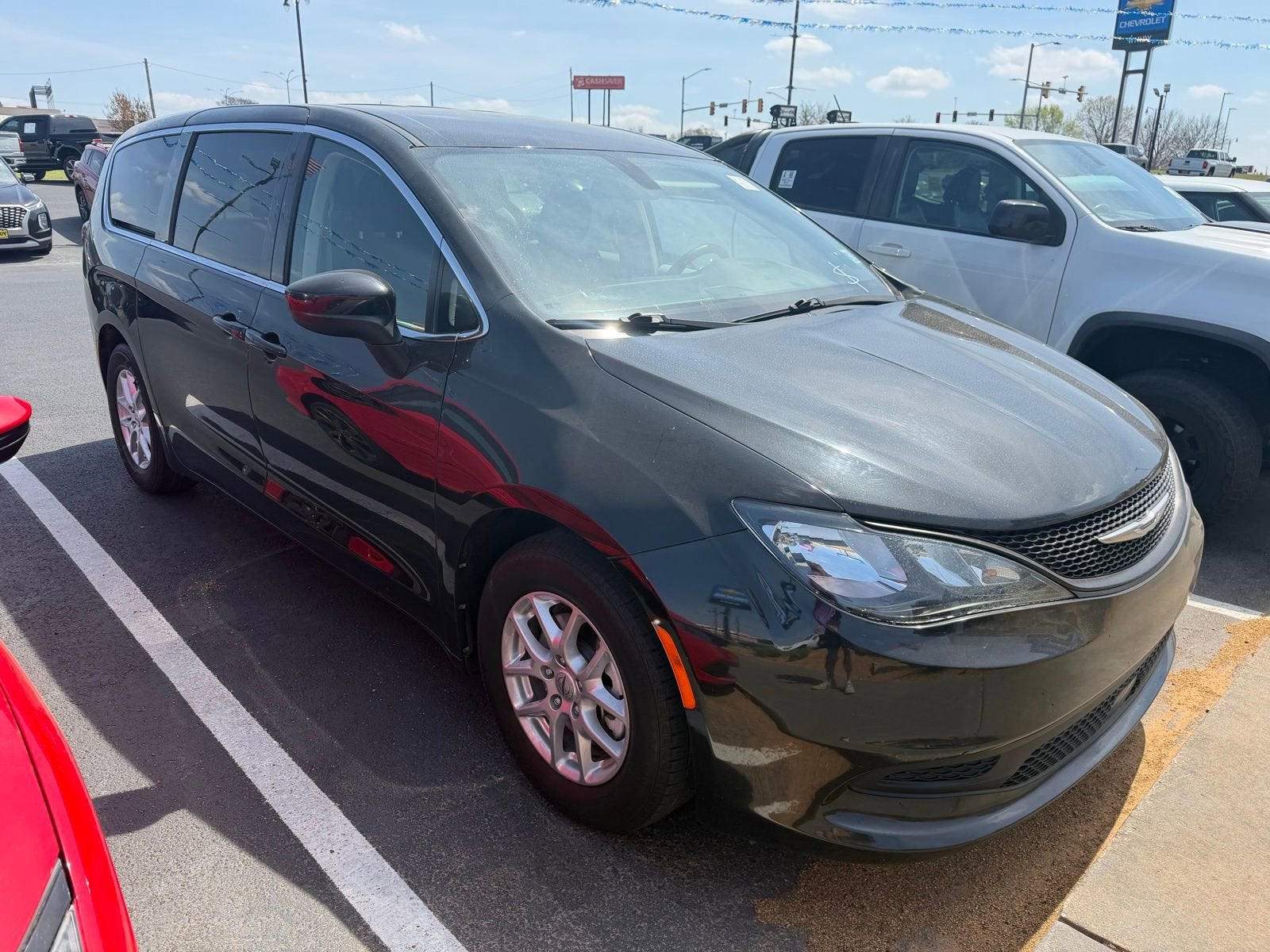 2022 Chrysler Voyager LX