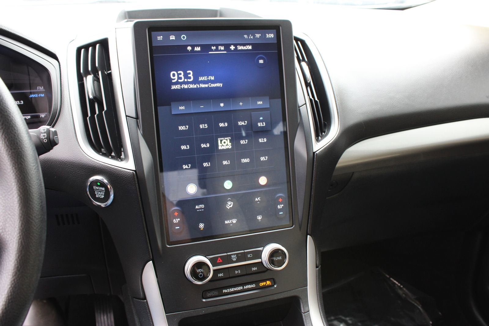2022 Ford Edge SE