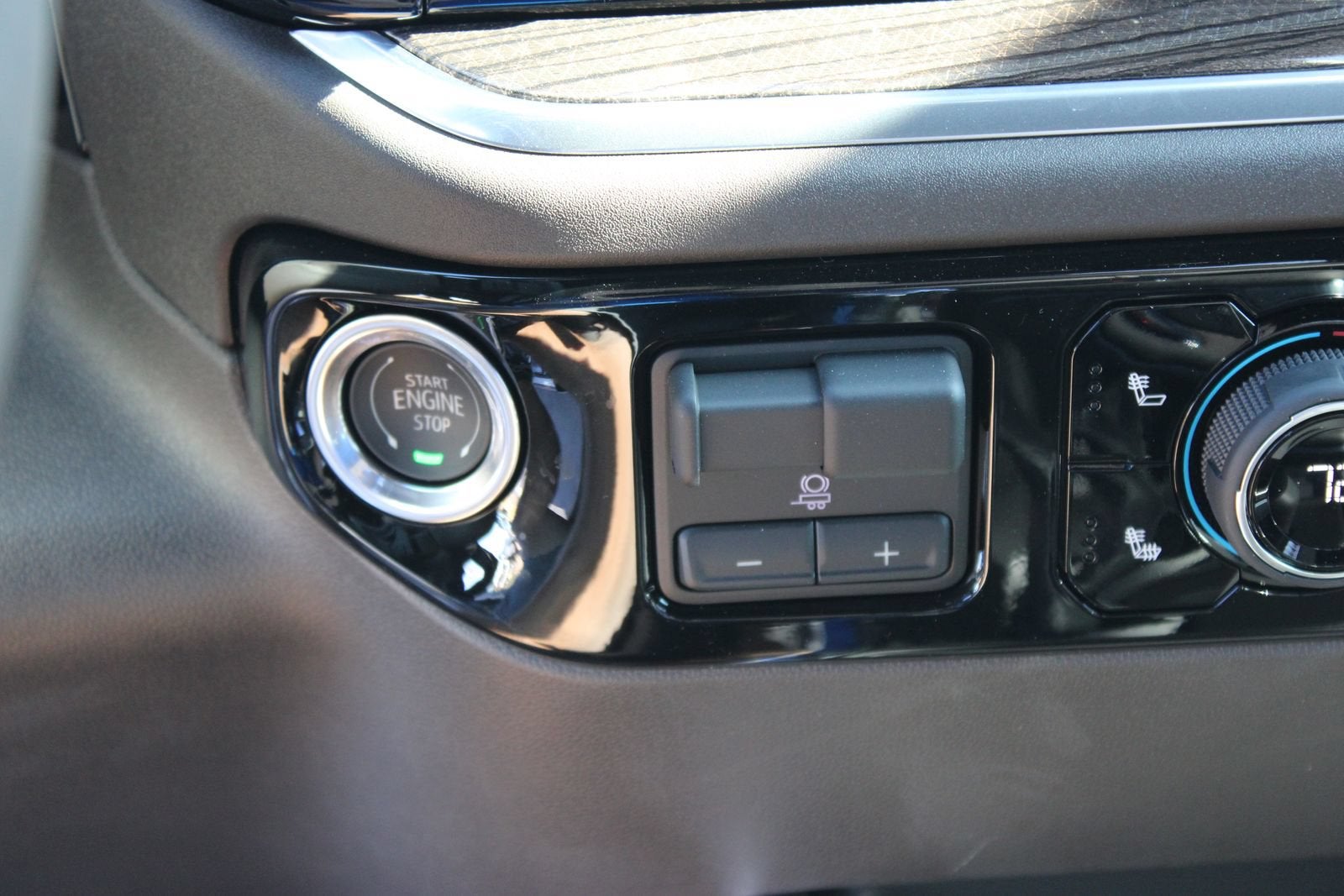 2026 Chevrolet Silverado 1500 RST - Photo 18