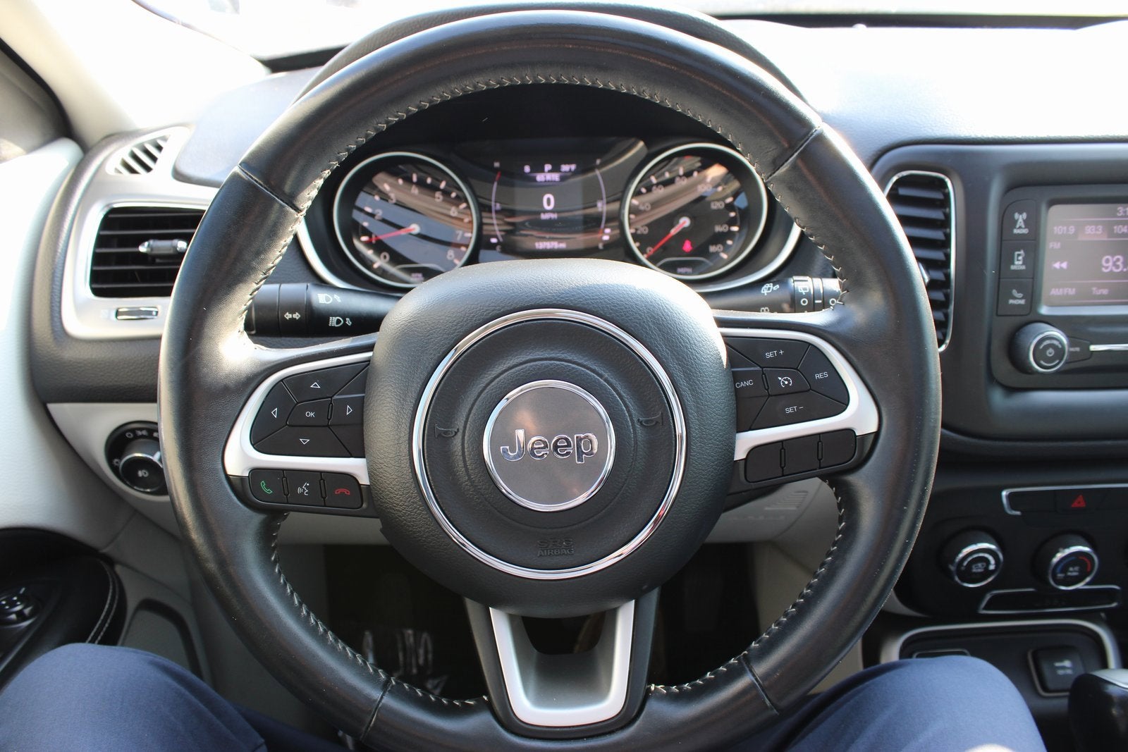 2018 Jeep Compass Latitude w/Sun/Wheel Pkg