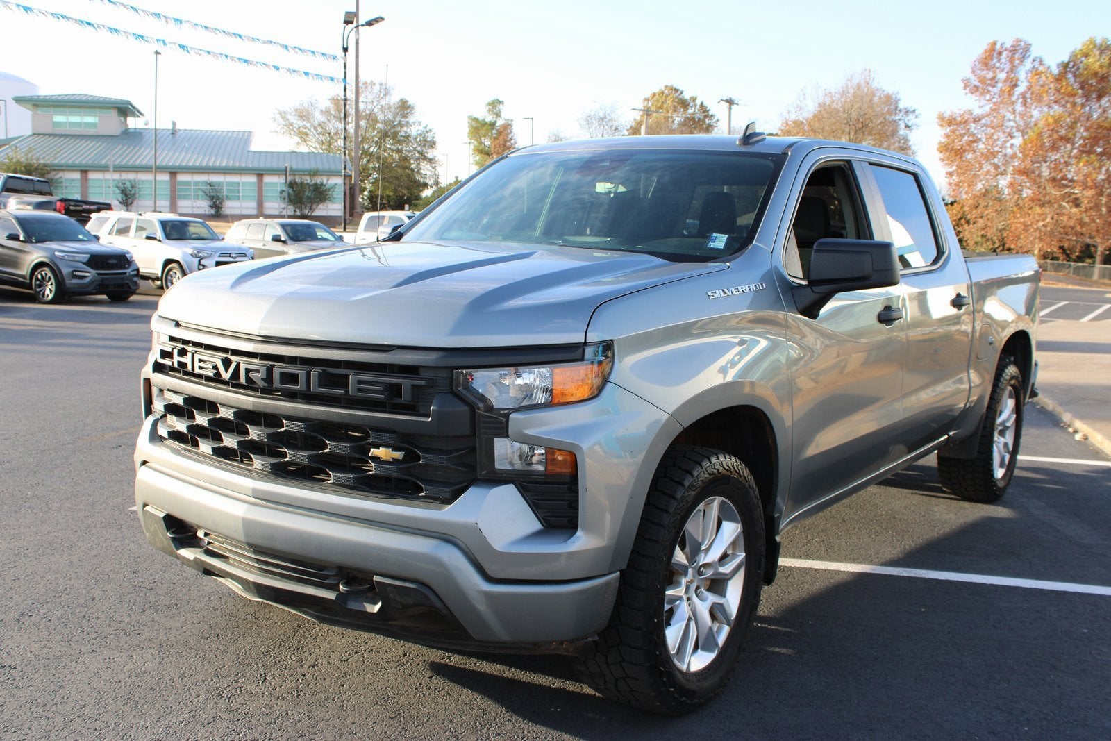 2024 Chevrolet Silverado 1500 Custom