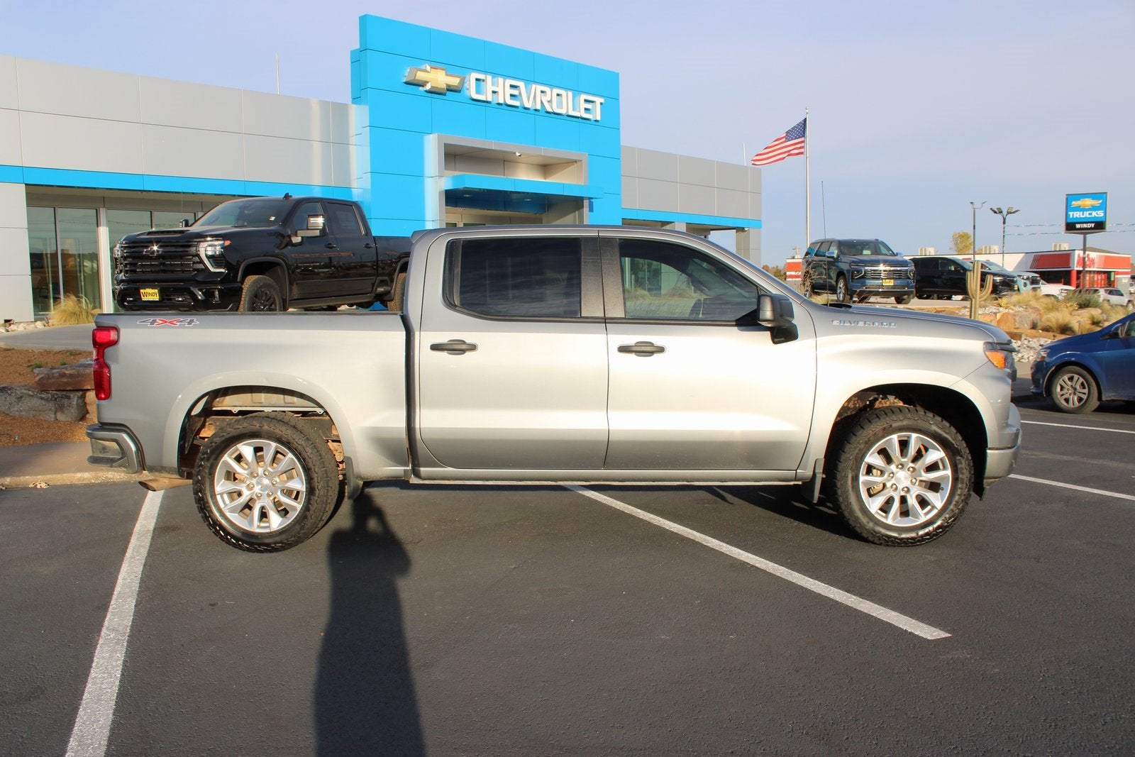 2024 Chevrolet Silverado 1500 Custom